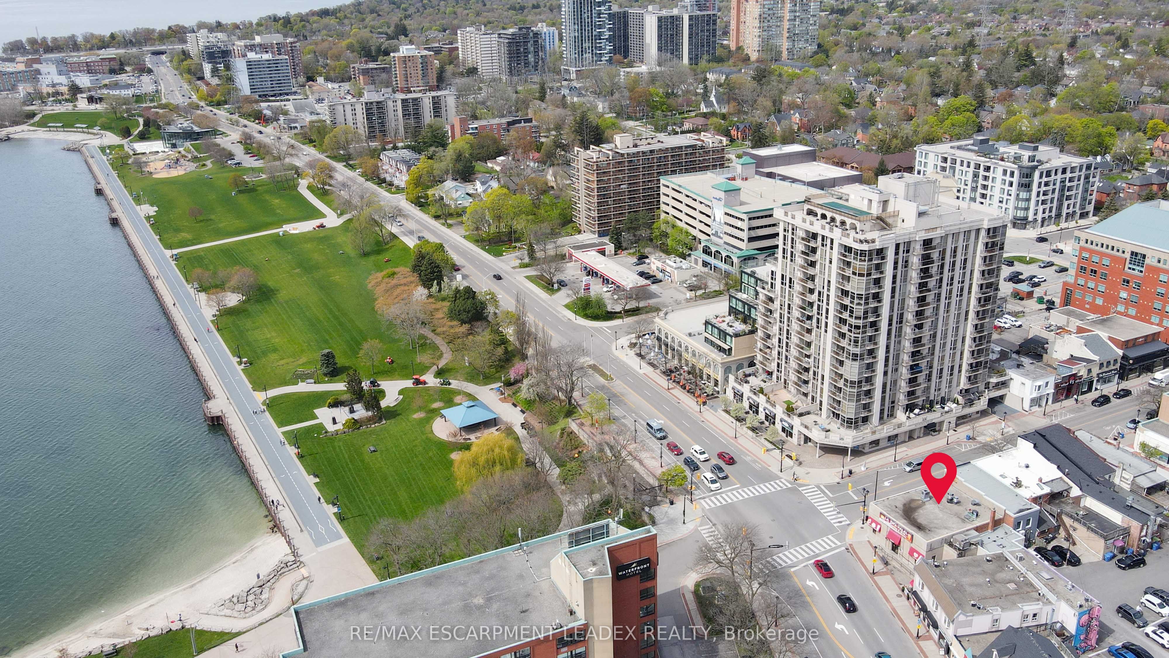 2003 Lakeshore Road Property Photo 10