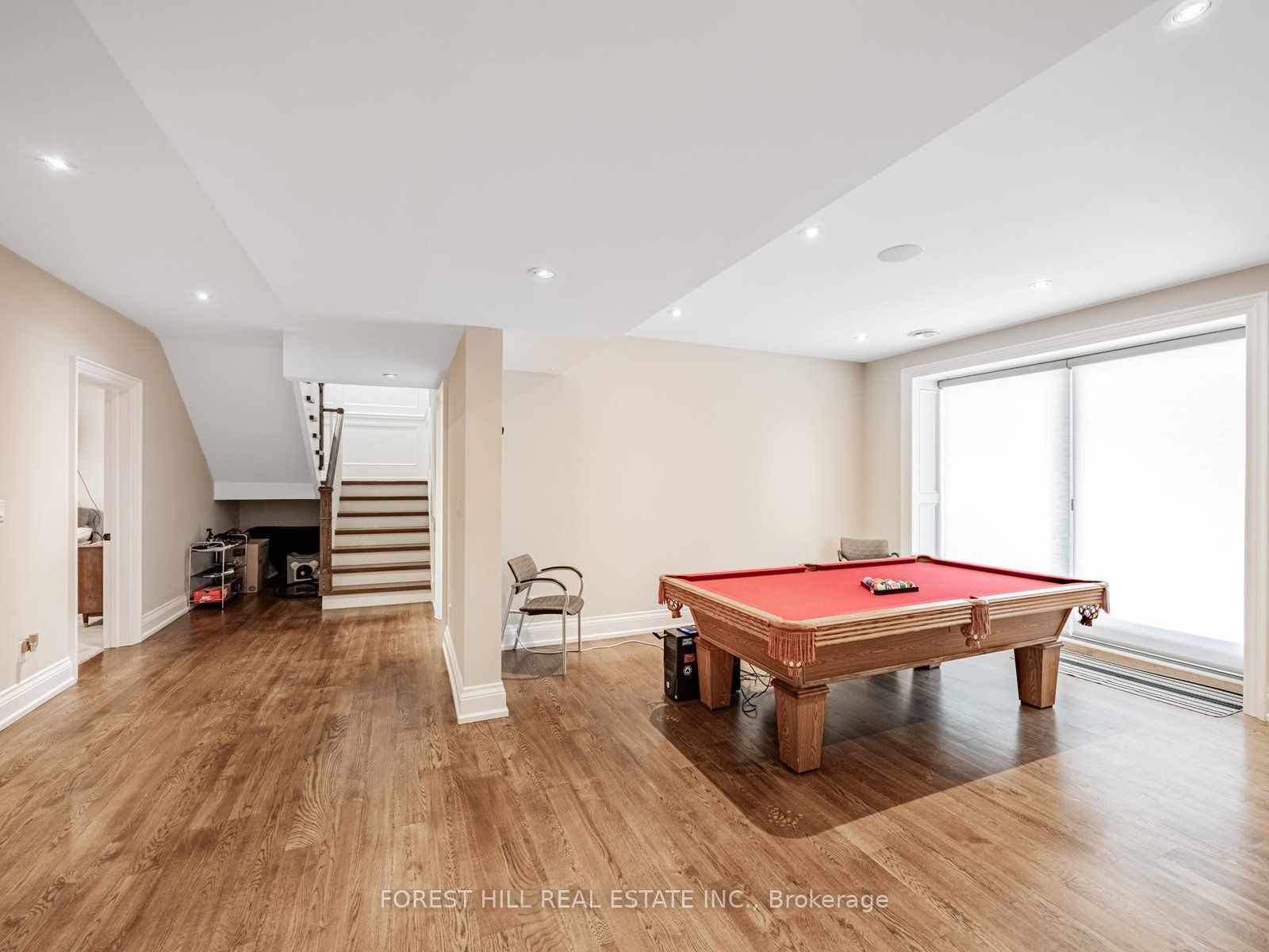 302 Pinehurst Drive W Property Photo 31