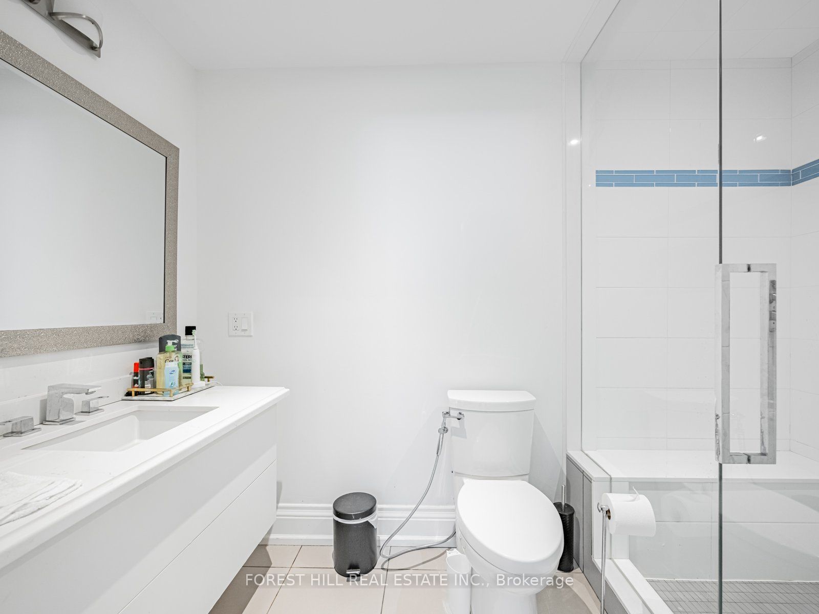 302 Pinehurst Drive W Property Photo 40