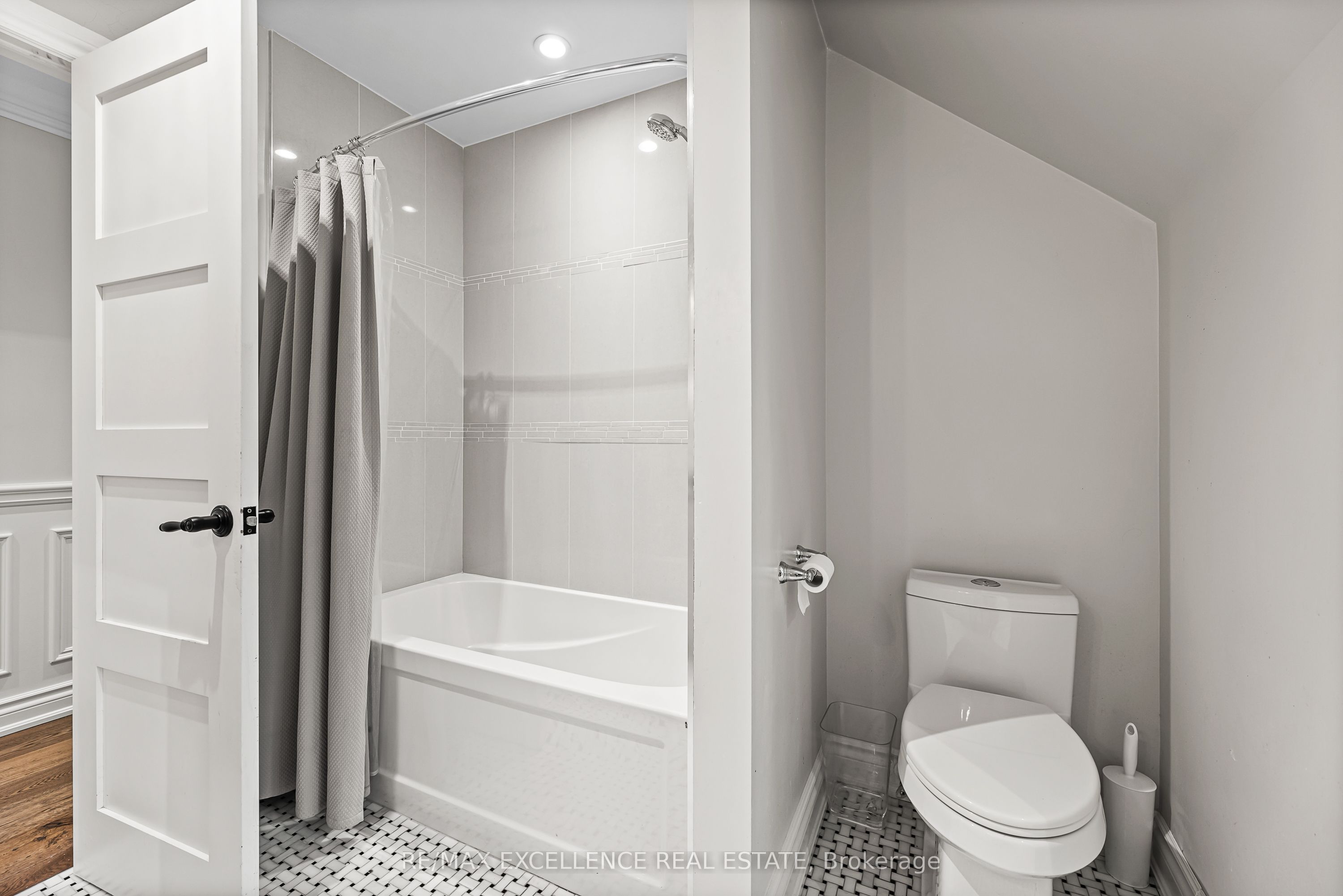 2446 Hammond Road Property Photo 22