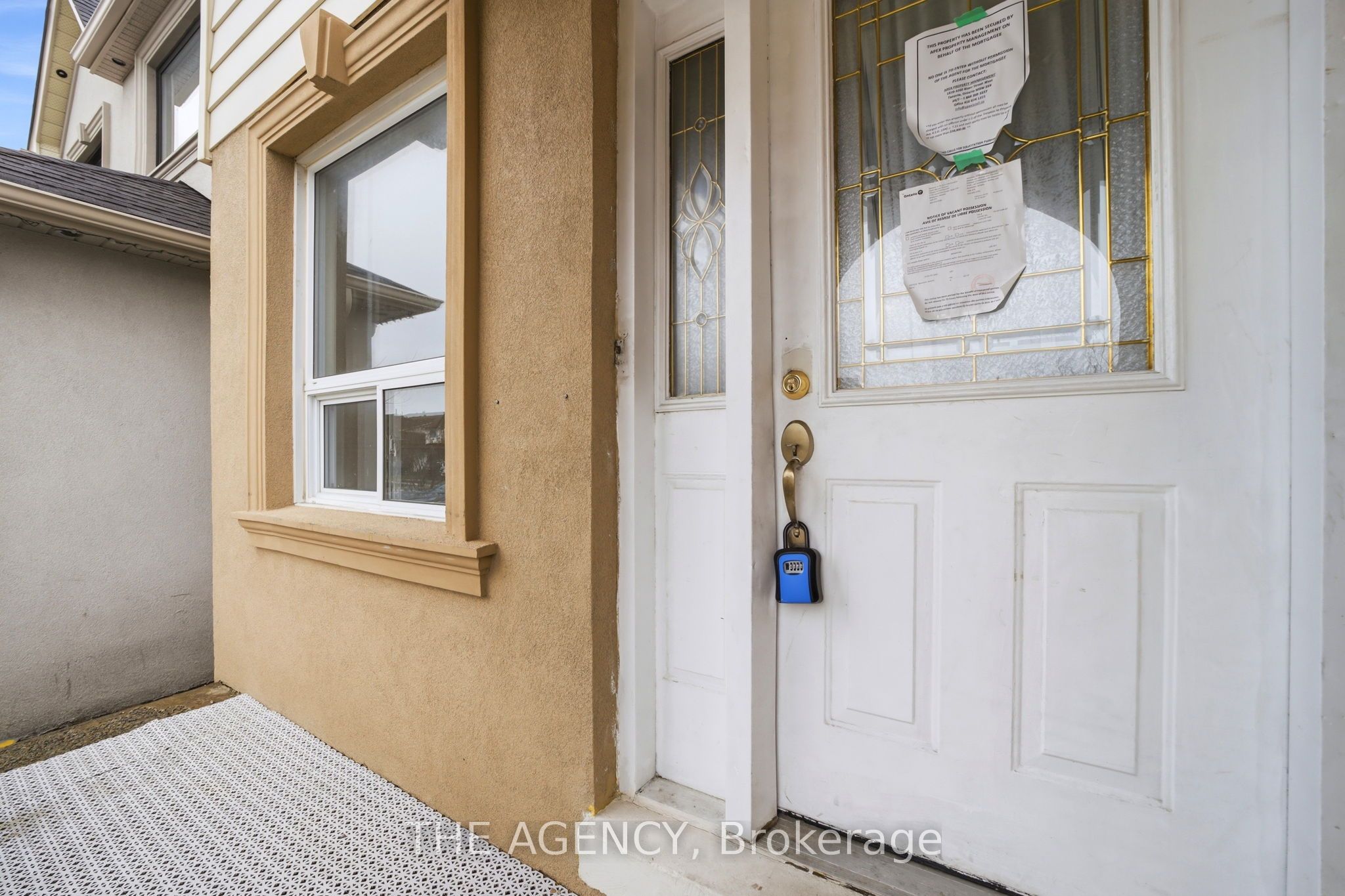 416 Hansen Road N Property Photo 3