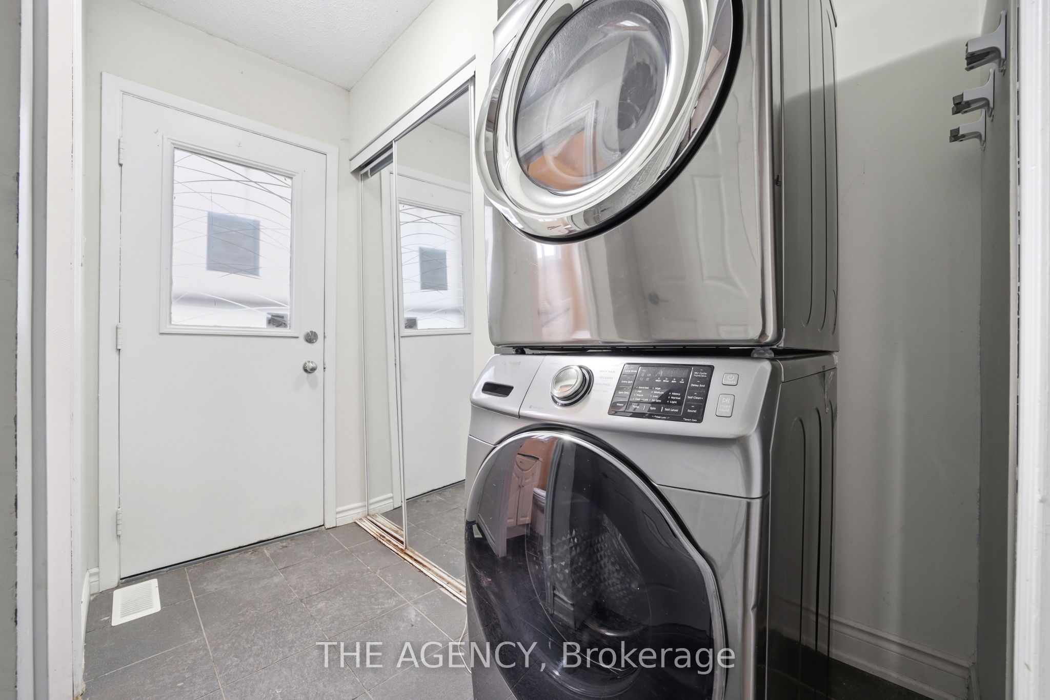 416 Hansen Road N Property Photo 6