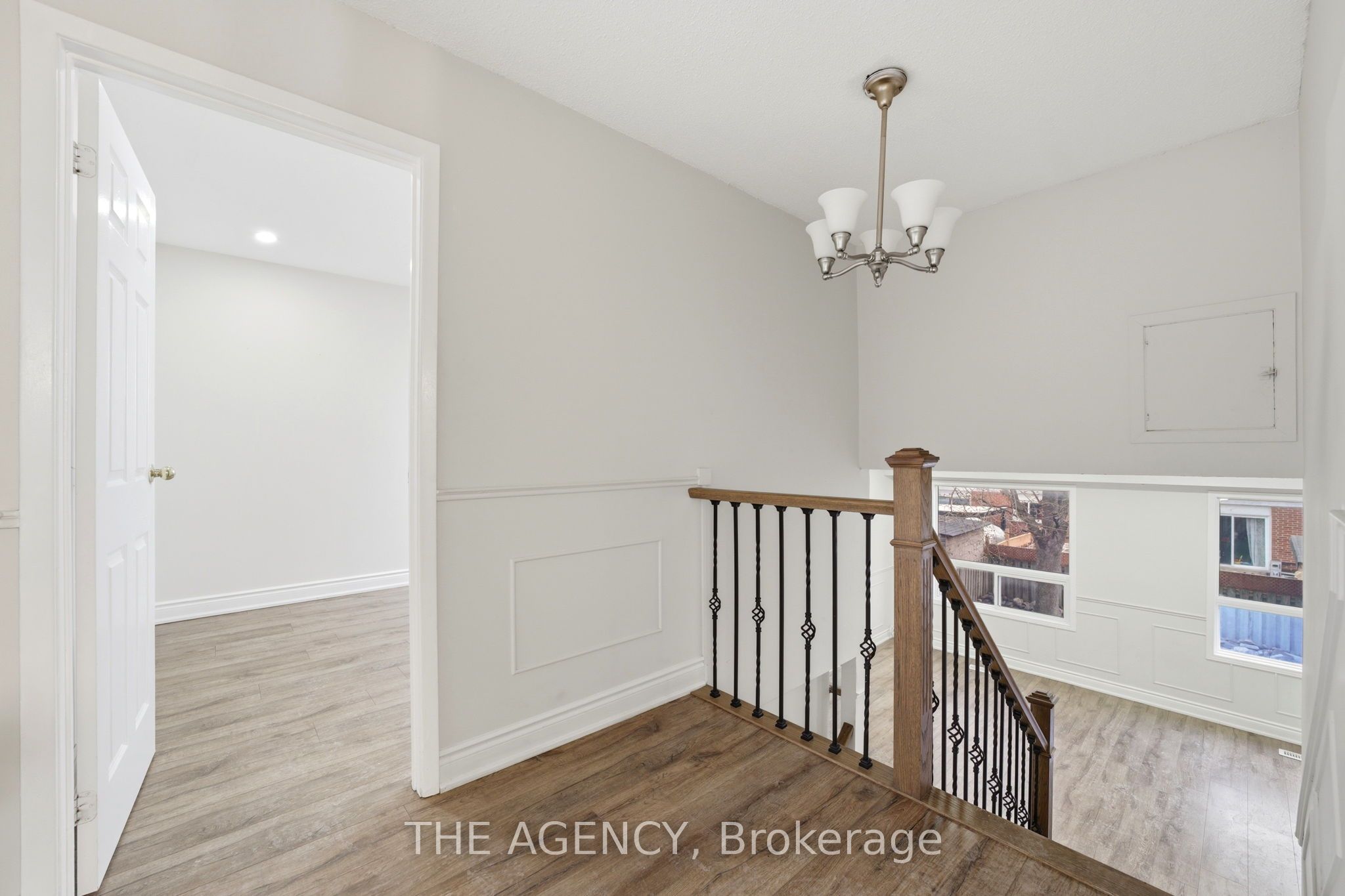 416 Hansen Road N Property Photo 19
