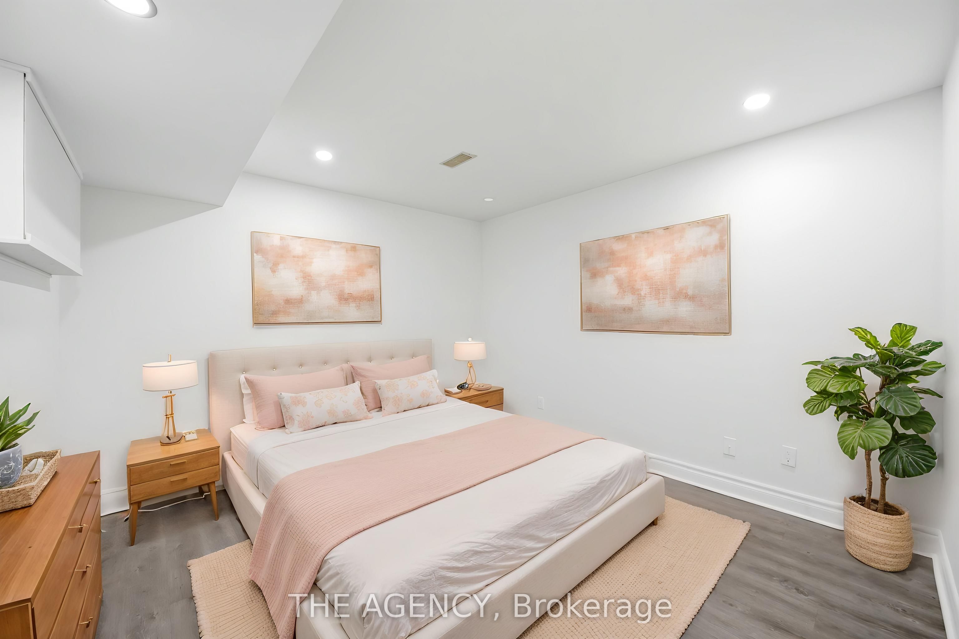 416 Hansen Road N Property Photo 29