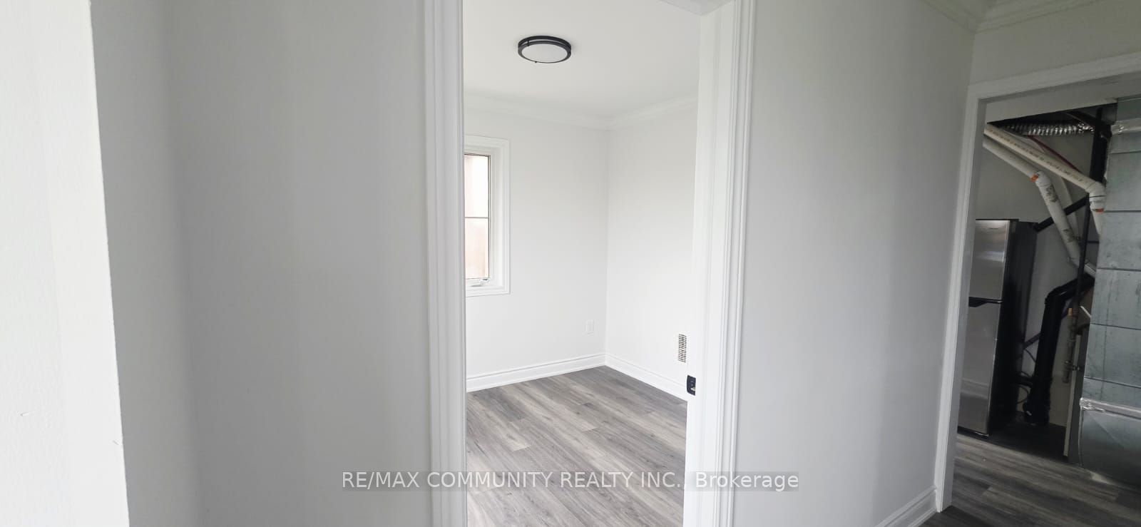 50 Rockman Crescent Lower Property Photo 8