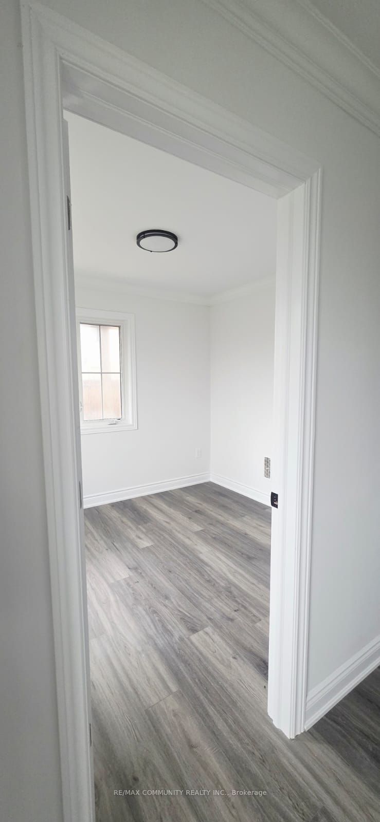 50 Rockman Crescent Lower Property Photo 10