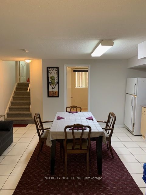 17 Aldwinckle Heights Bsmt Property Photo 9