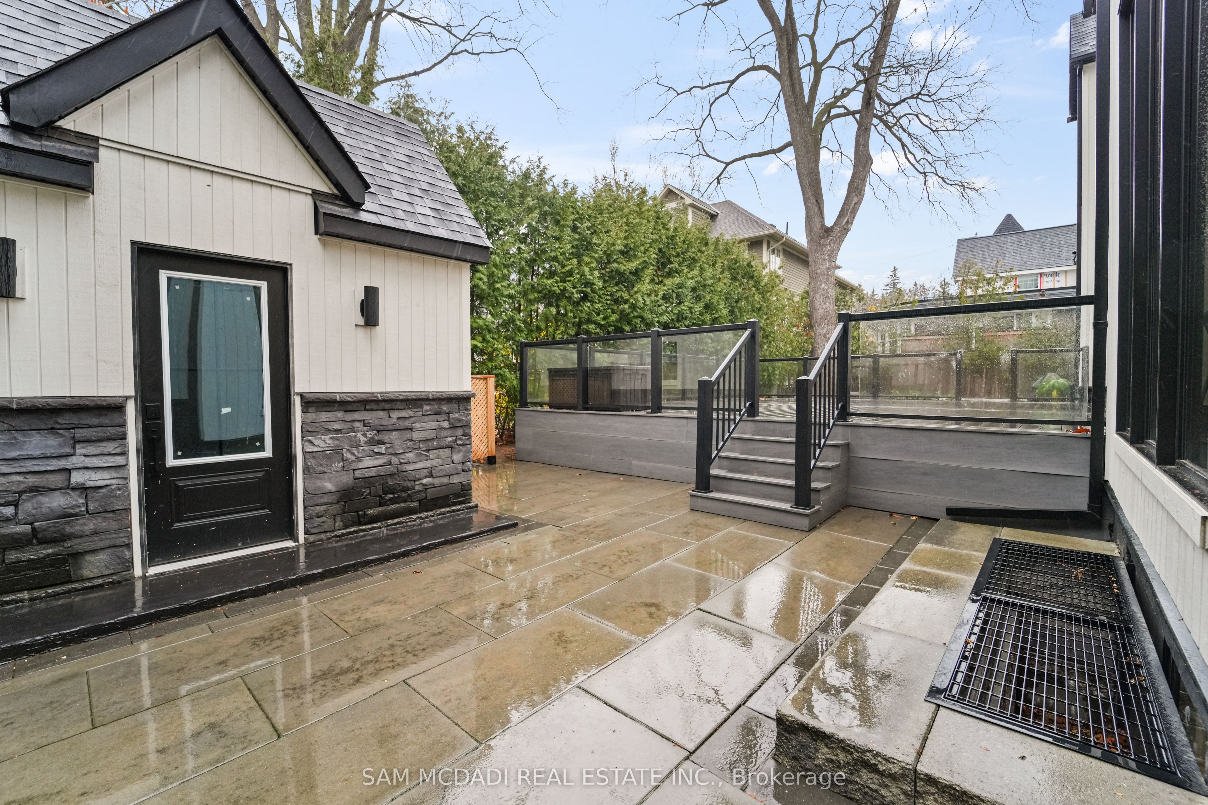 417 Union Street Property Photo 45