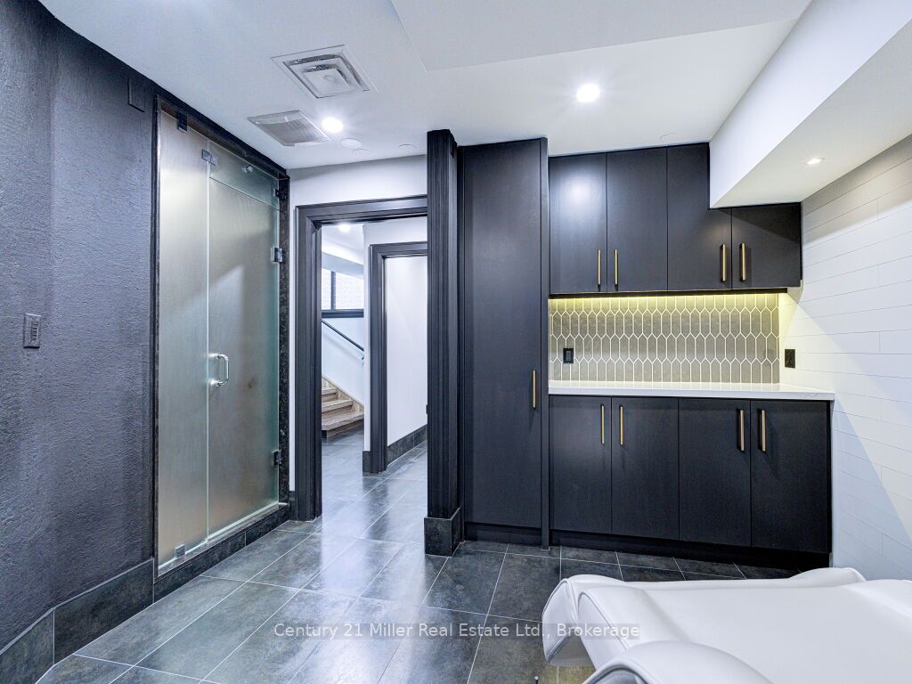 88 Dunn Street 101 Property Photo 17