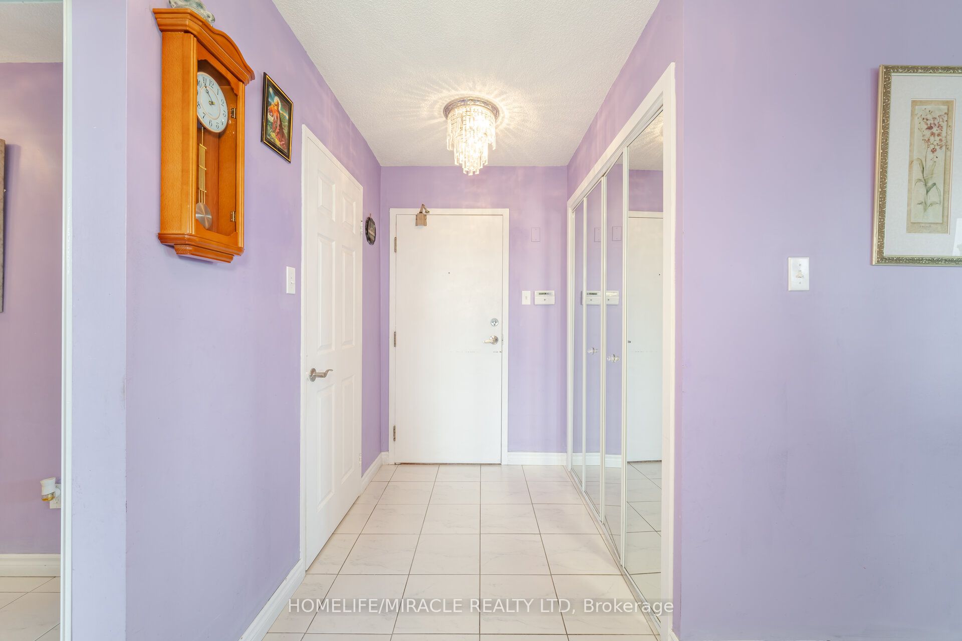 26 Hanover Road 401 Property Photo 7