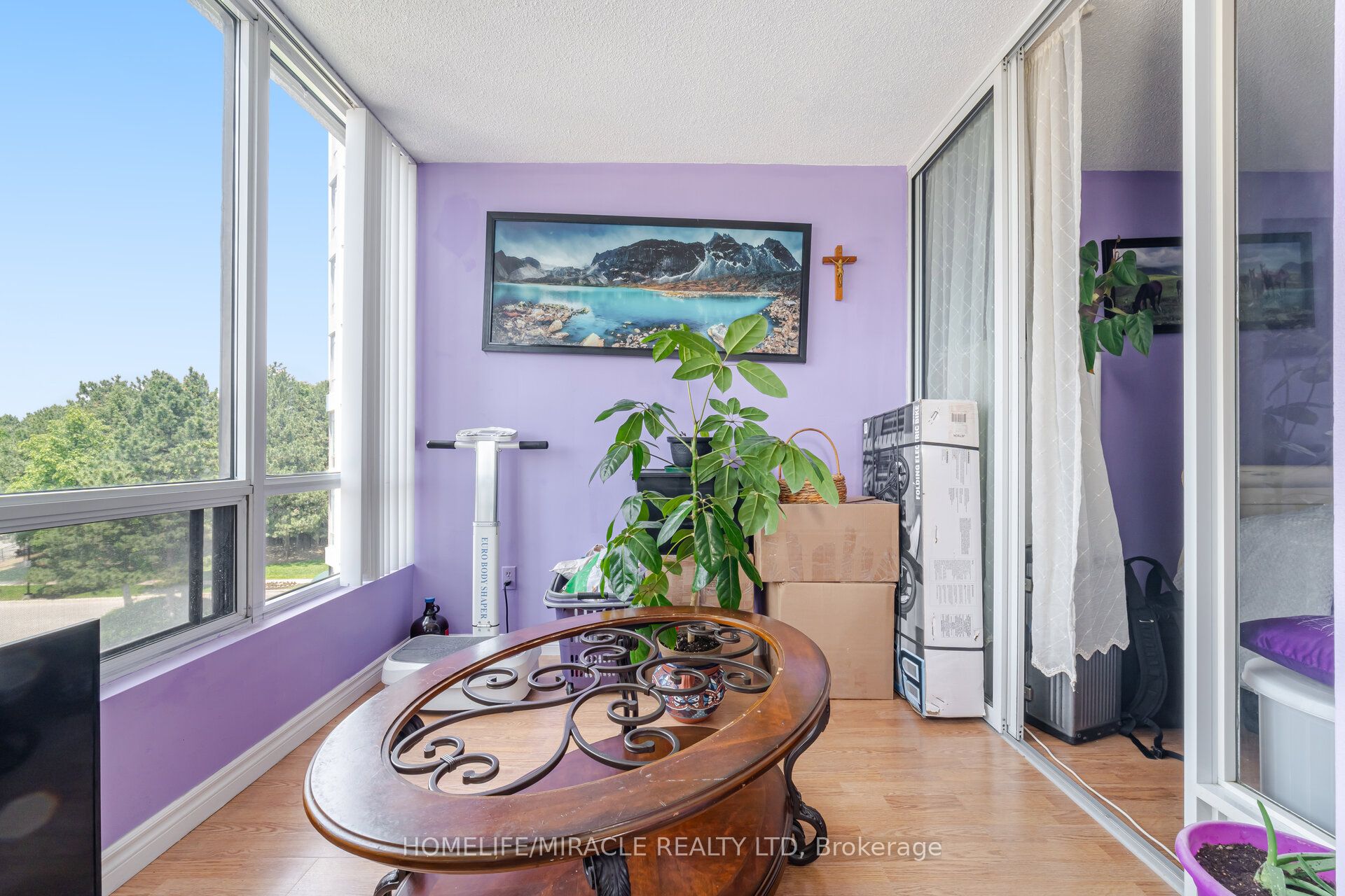26 Hanover Road 401 Property Photo 17