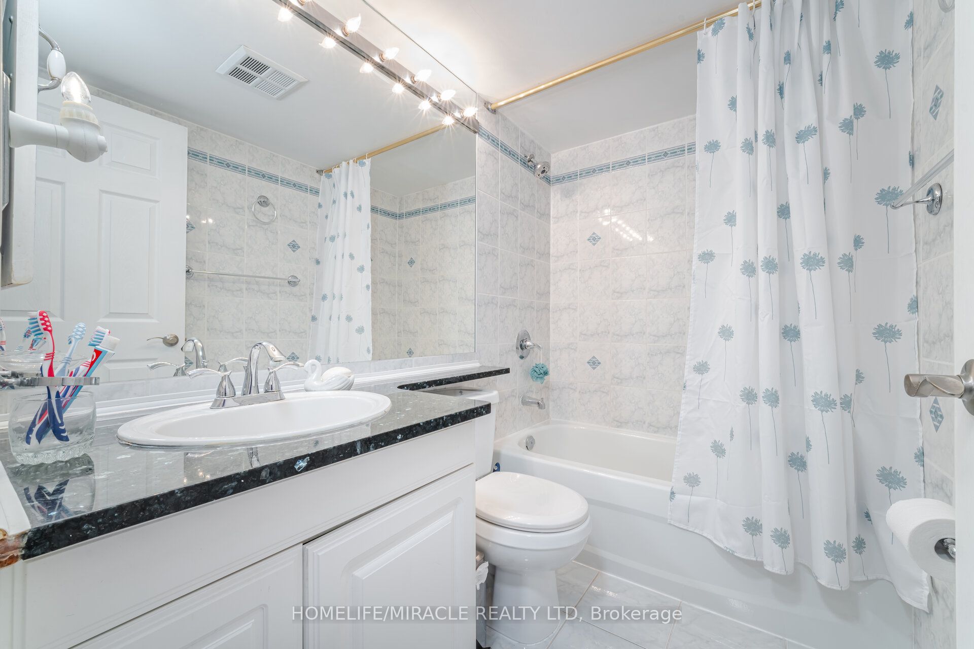 26 Hanover Road 401 Property Photo 30