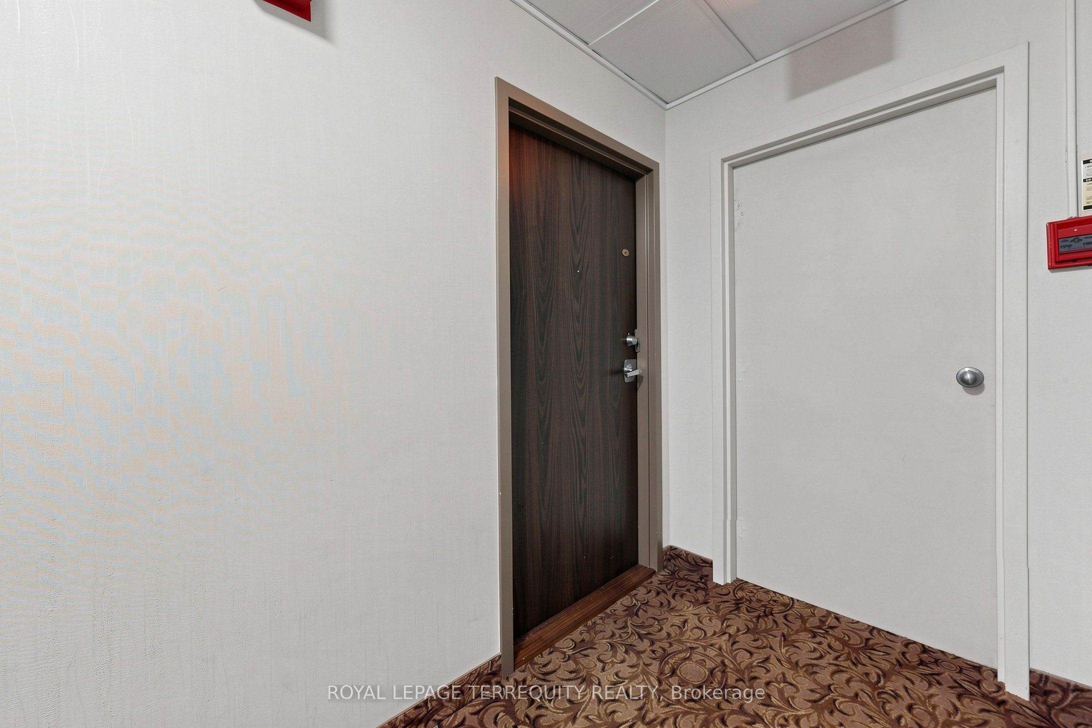 455 Sentinel Road 1410 Property Photo 6