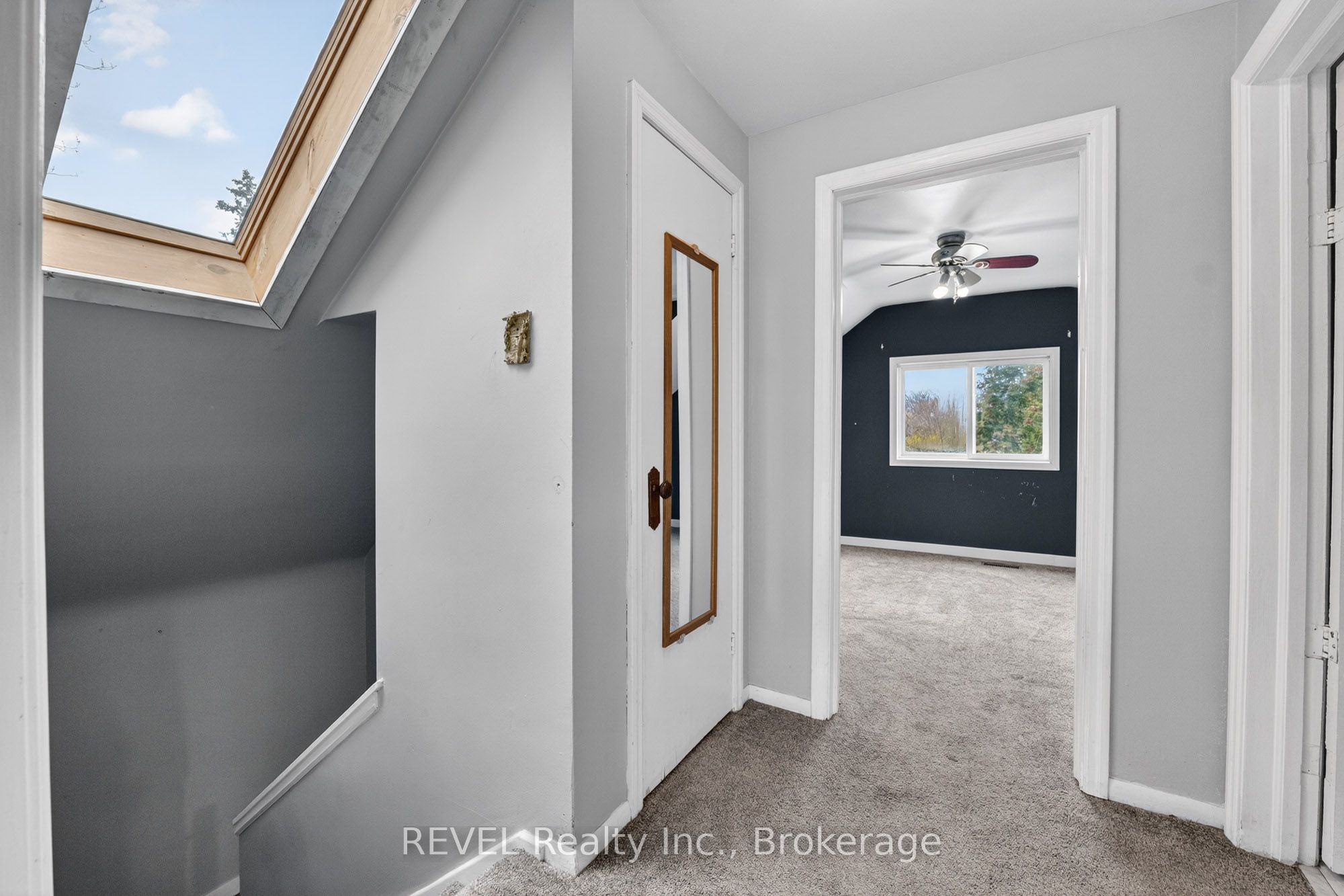 1367 St Marys Crescent Property Photo 17