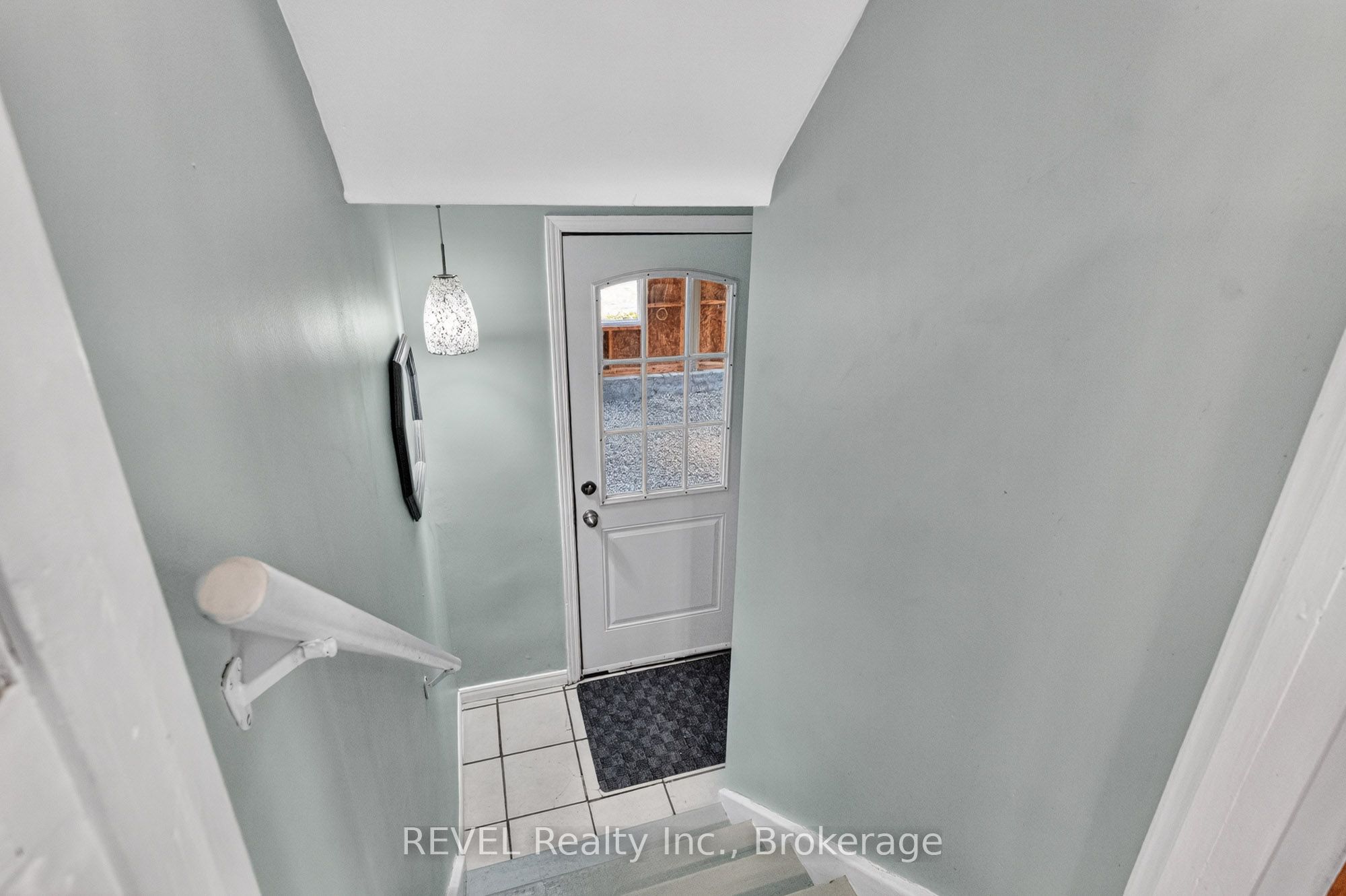 1367 St Marys Crescent Property Photo 23