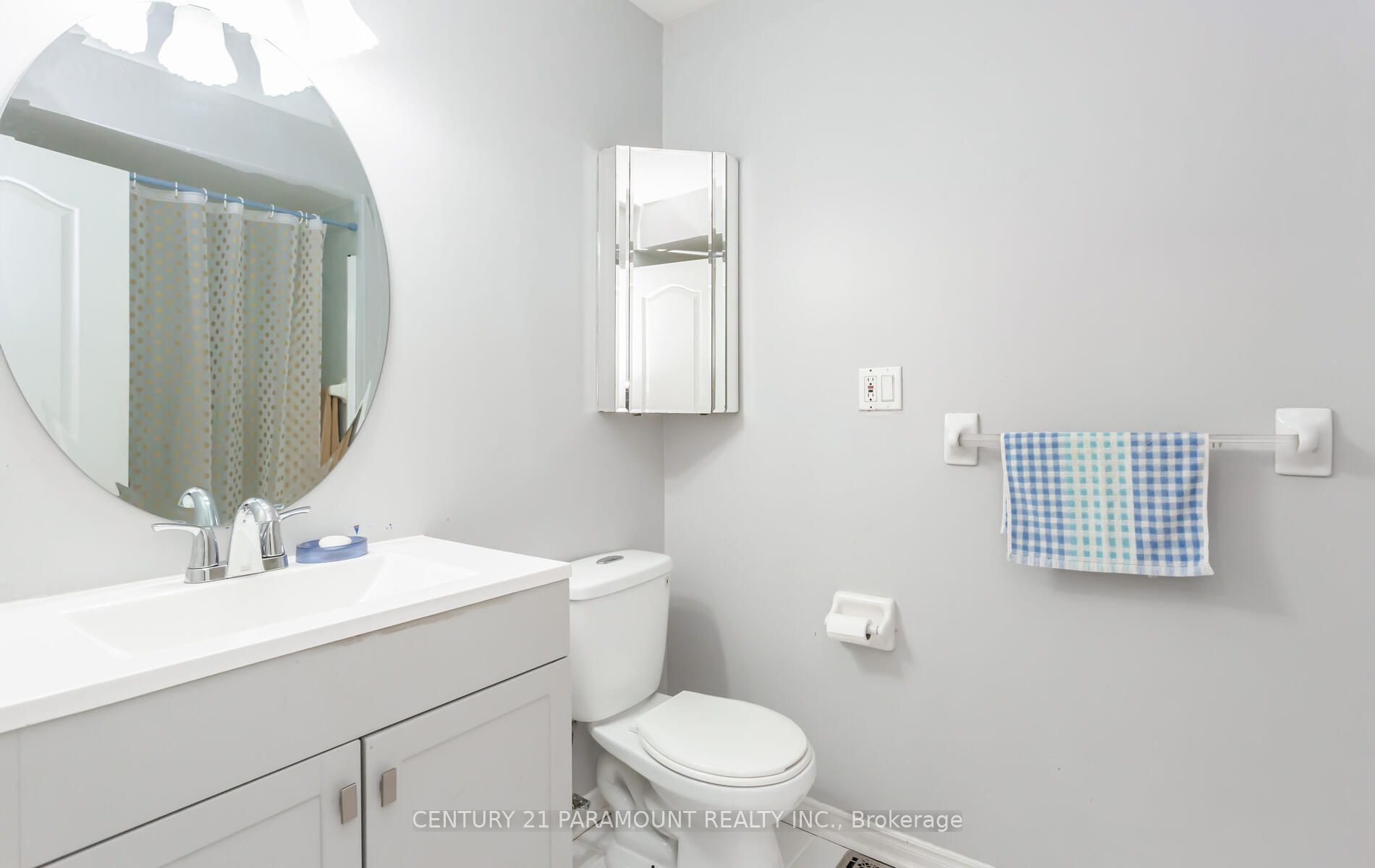 106 Wildberry Crescent Property Photo 23