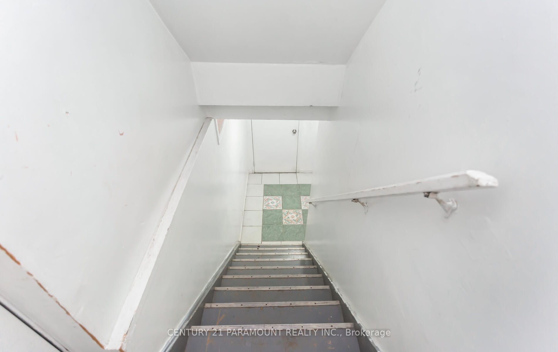 106 Wildberry Crescent Property Photo 32