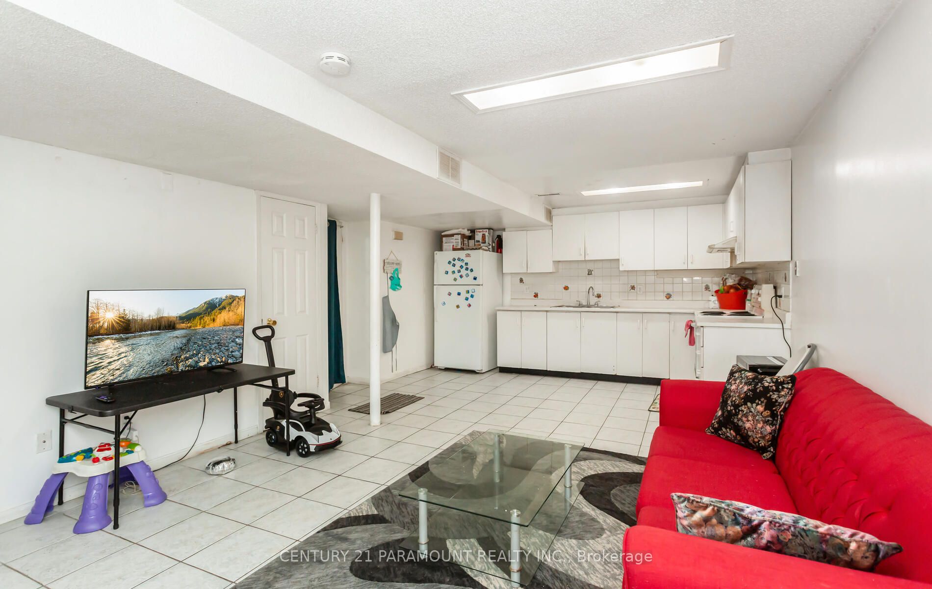 106 Wildberry Crescent Property Photo 33