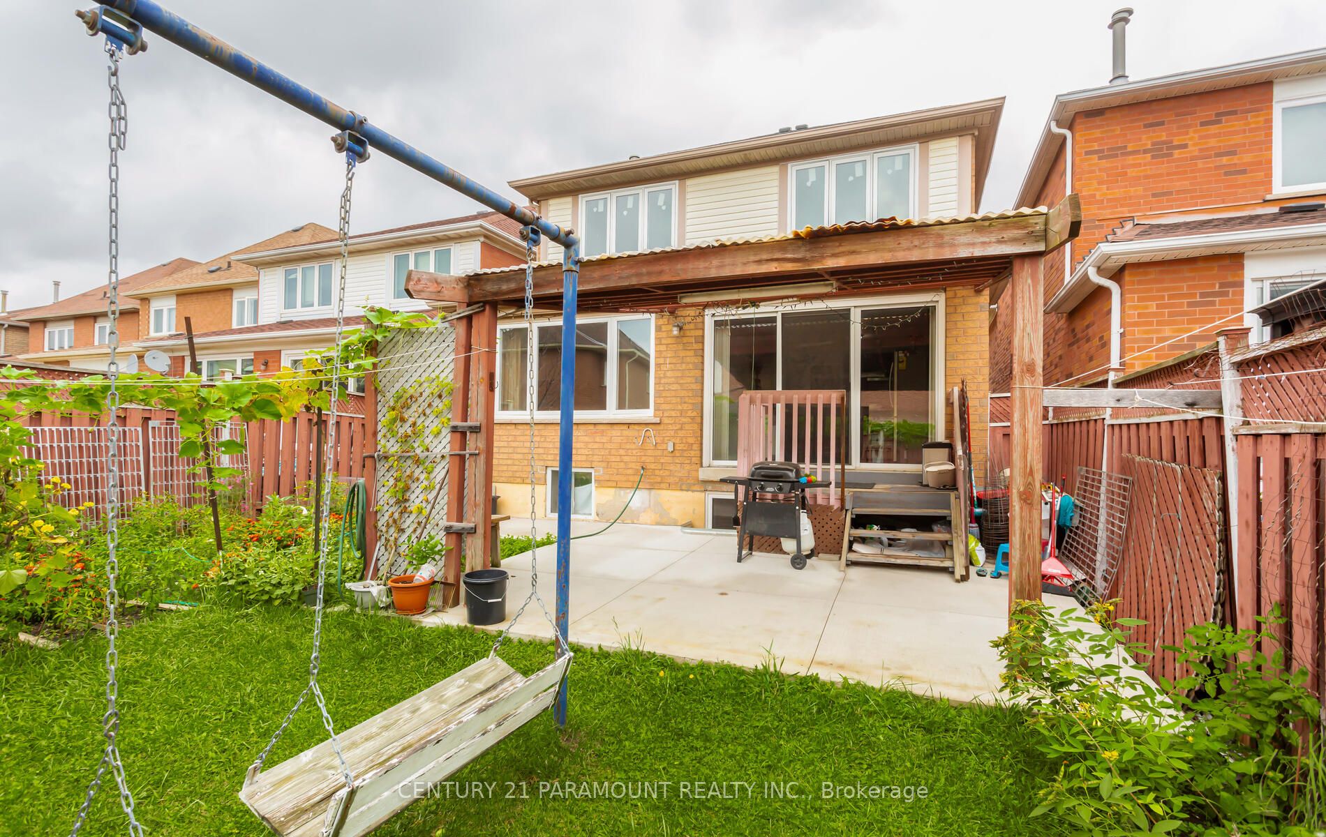 106 Wildberry Crescent Property Photo 41