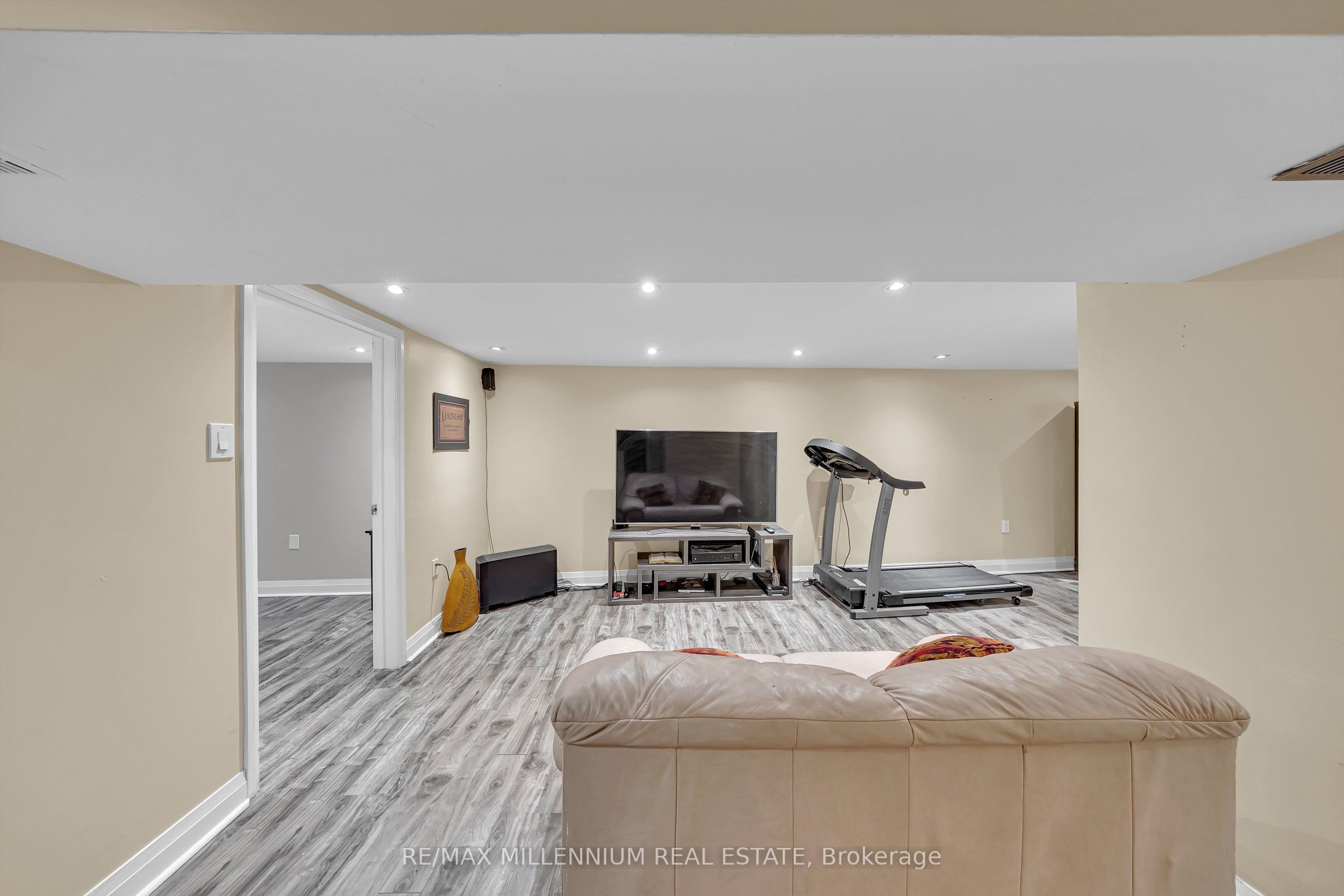 10 Grandravine Drive 5 Property Photo 26