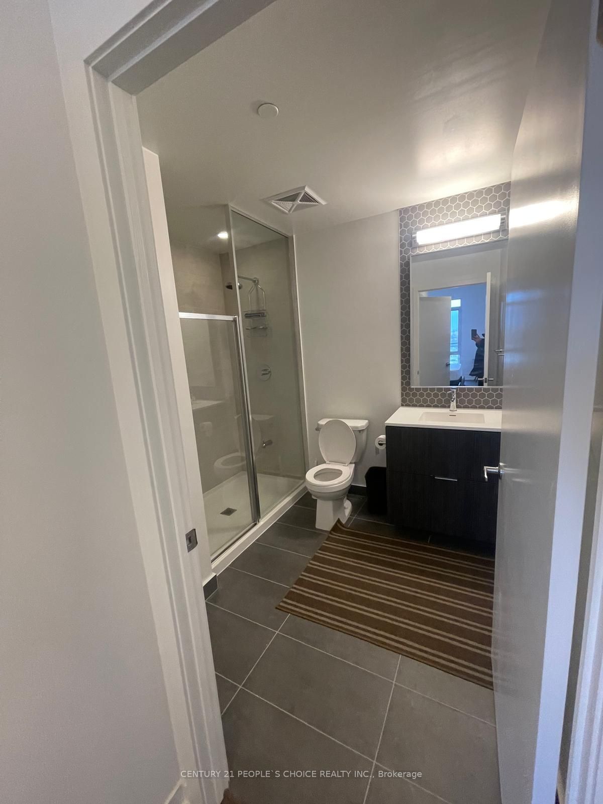 2520 Eglinton Avenue W 810 Property Photo 18