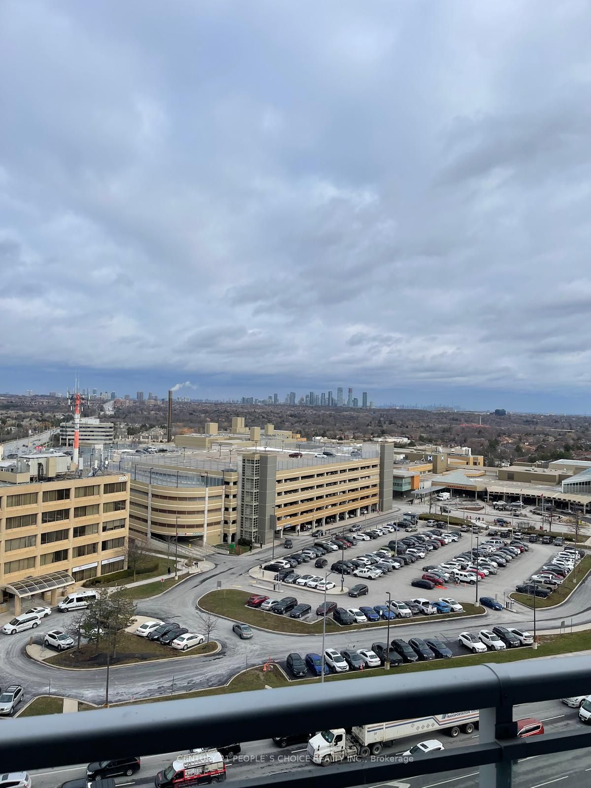 2520 Eglinton Avenue W 810 Property Photo 25