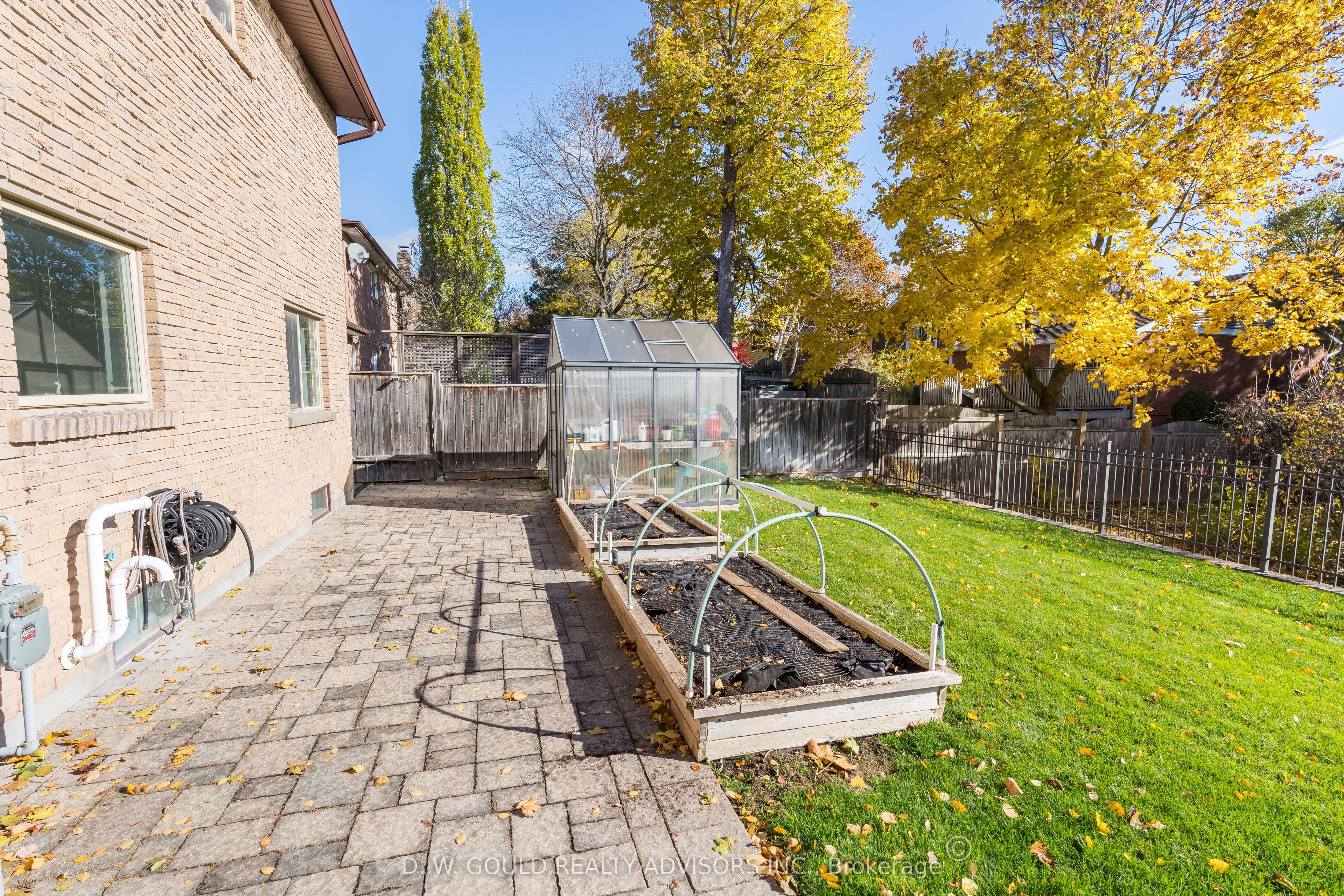 41 Cleaveholm Drive Property Photo 11