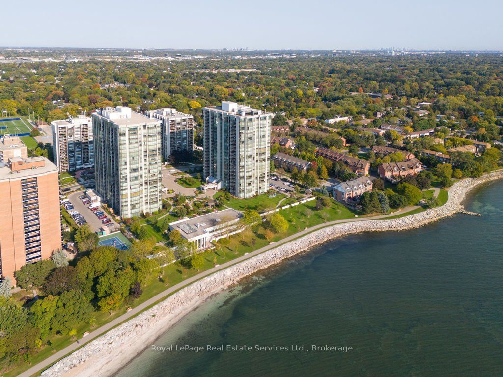 2180 Marine Drive 208 Property Photo 1