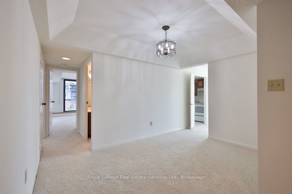 2180 Marine Drive 208 Property Photo 4