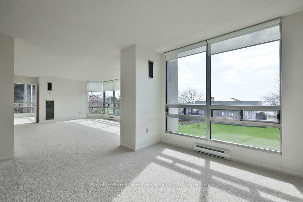 2180 Marine Drive 208 Property Photo 9