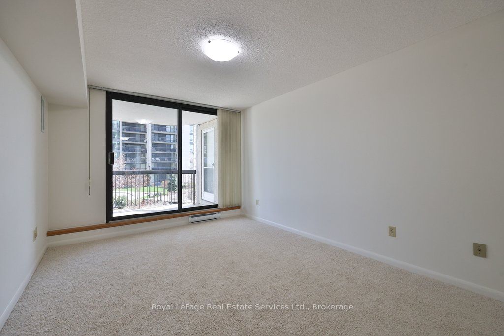 2180 Marine Drive 208 Property Photo 28