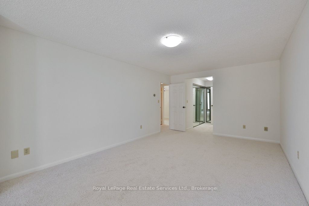 2180 Marine Drive 208 Property Photo 33
