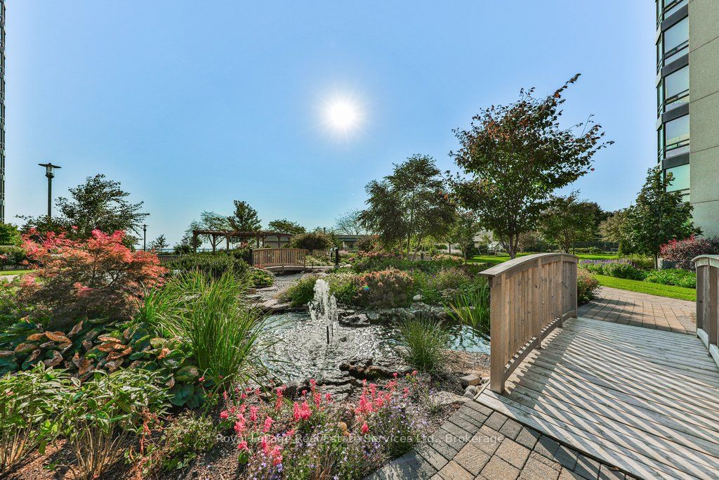2180 Marine Drive 208 Property Photo 43