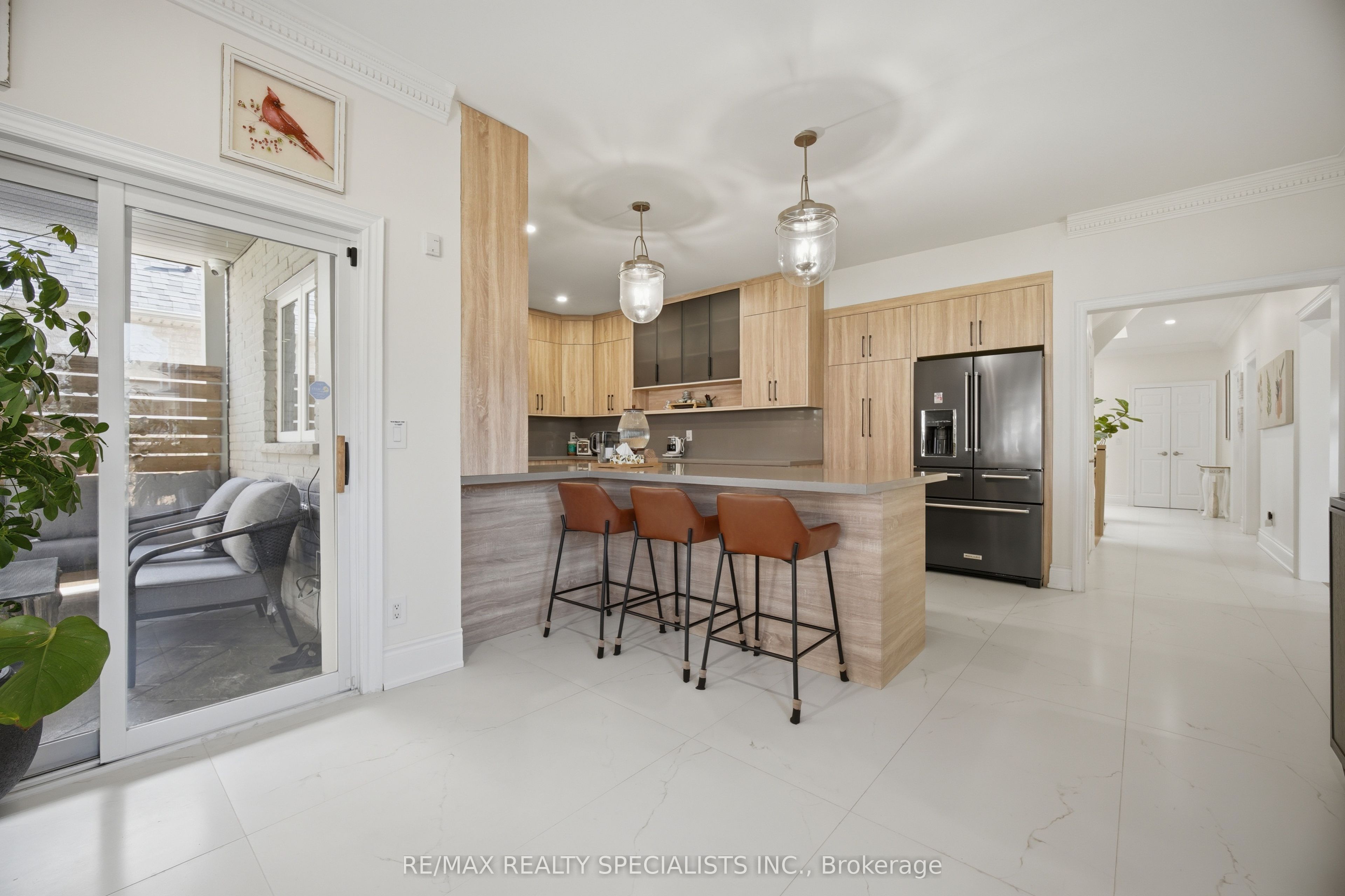 57 Fairview Road W Property Photo 13