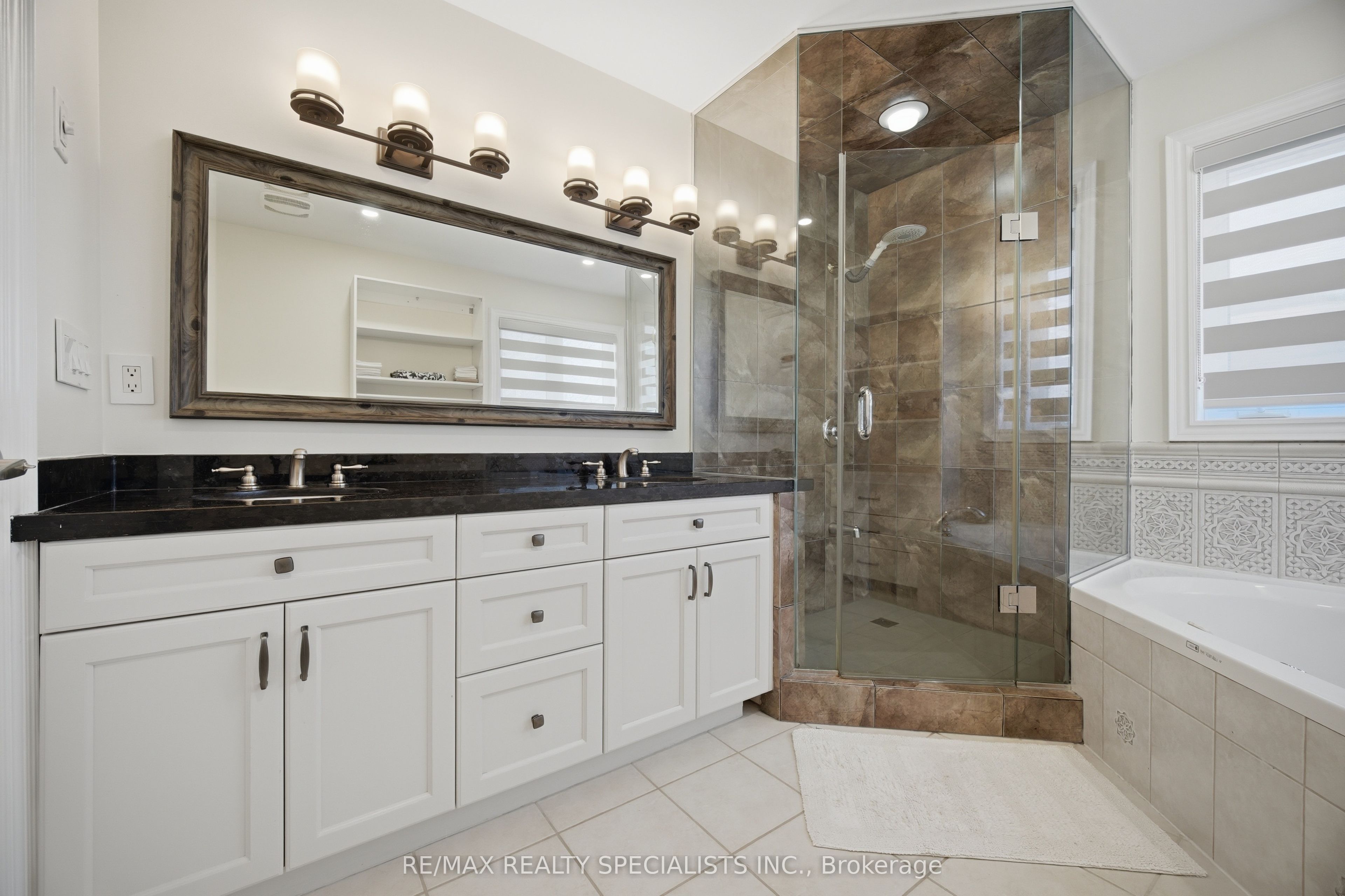 57 Fairview Road W Property Photo 25