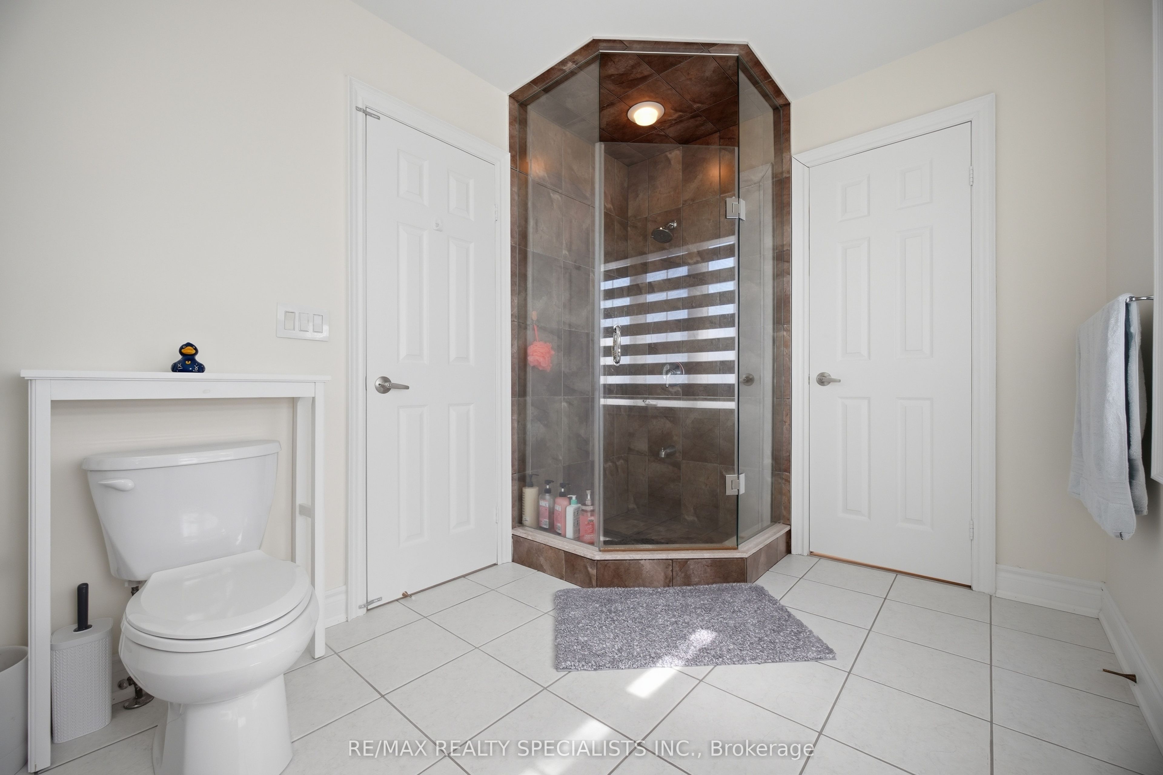 57 Fairview Road W Property Photo 29