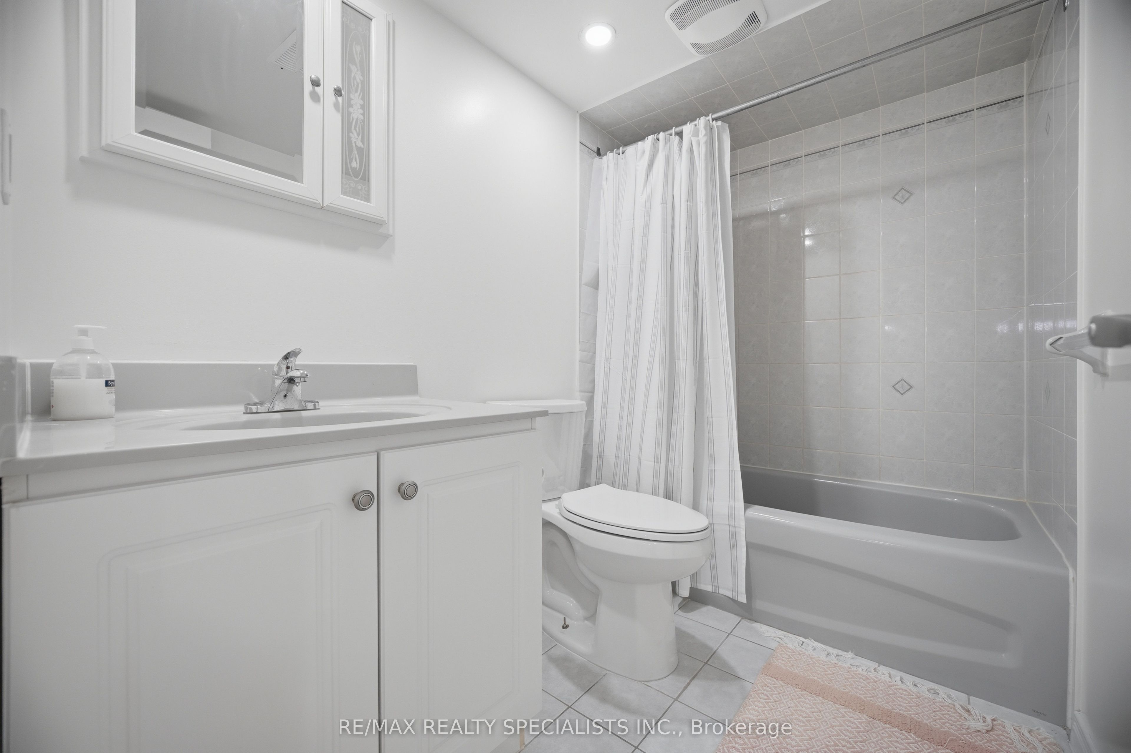 57 Fairview Road W Property Photo 38