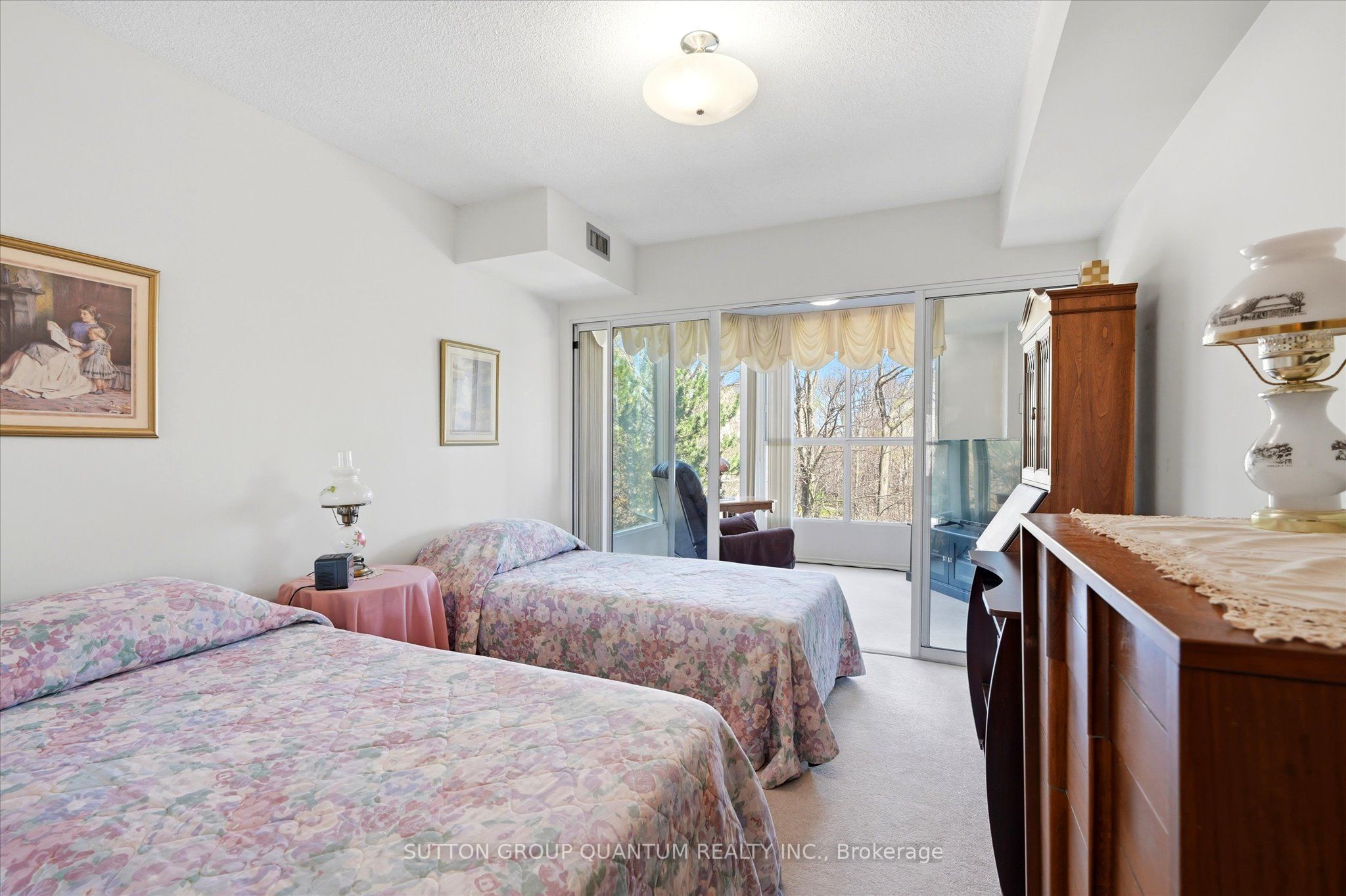1271 Walden Circle 403 Property Photo 22