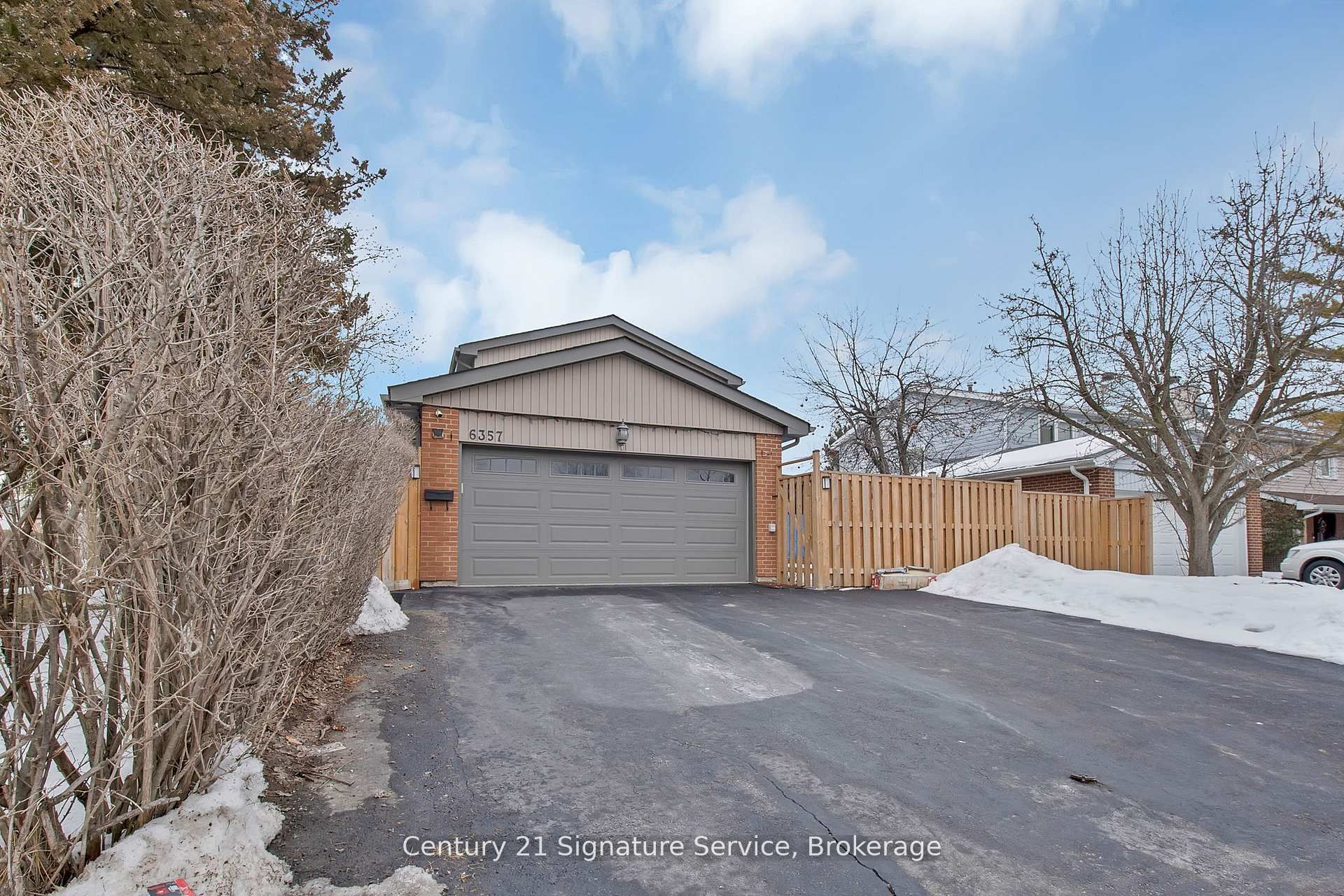 6357 Neuchatel Road Basement Property Photo 1