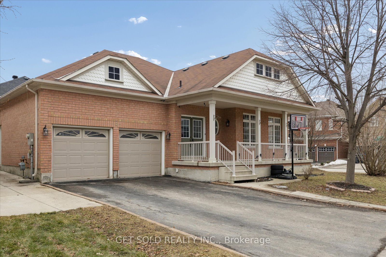 16 Deerchase Road Property Photo 3