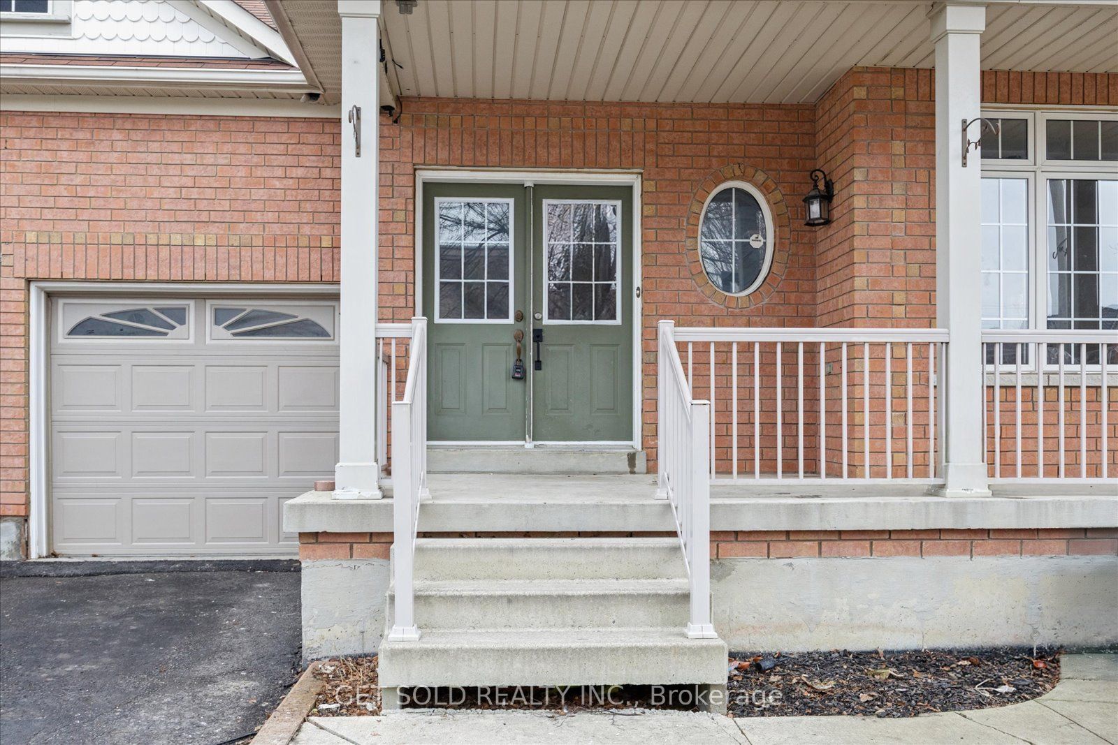 16 Deerchase Road Property Photo 6