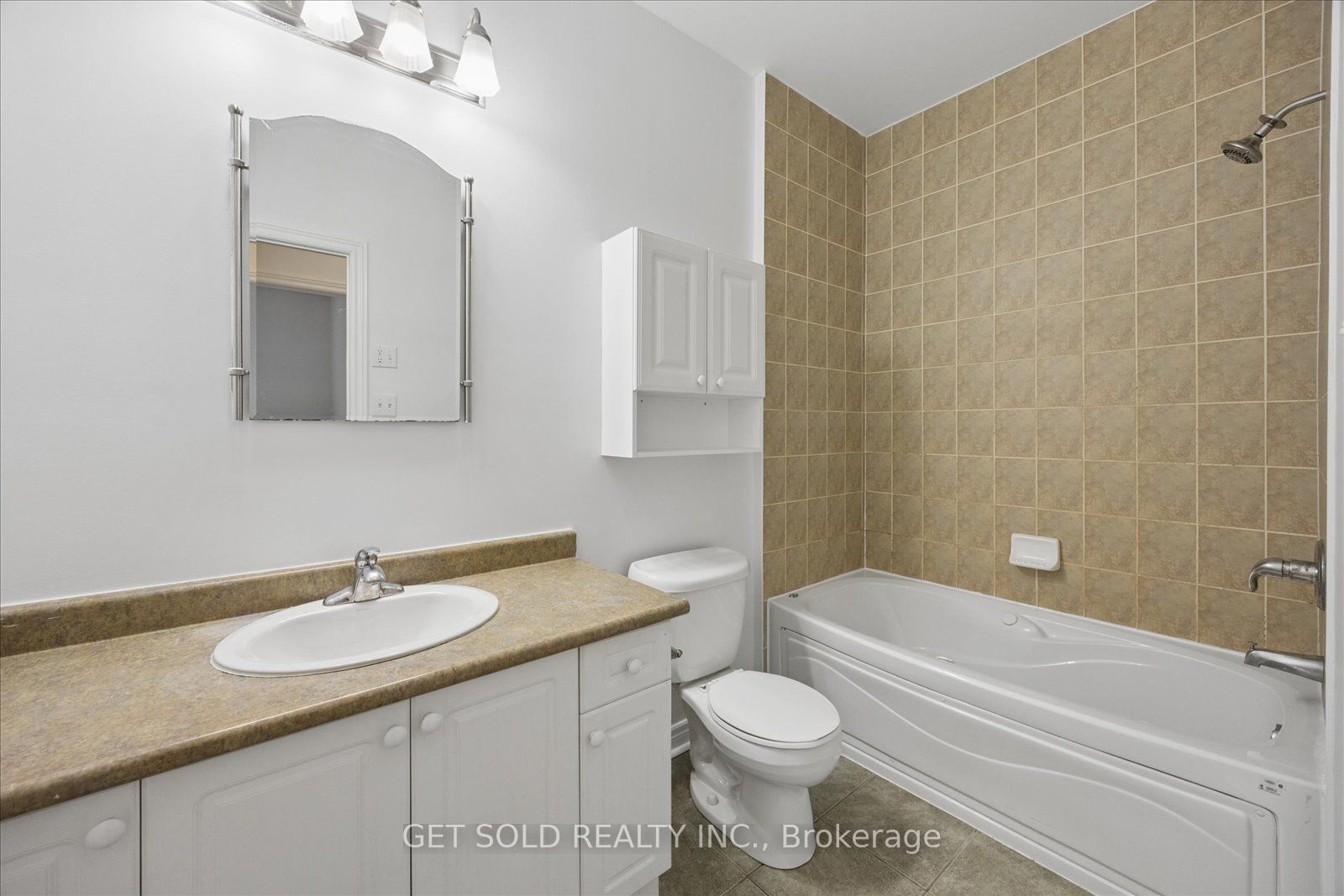 16 Deerchase Road Property Photo 26