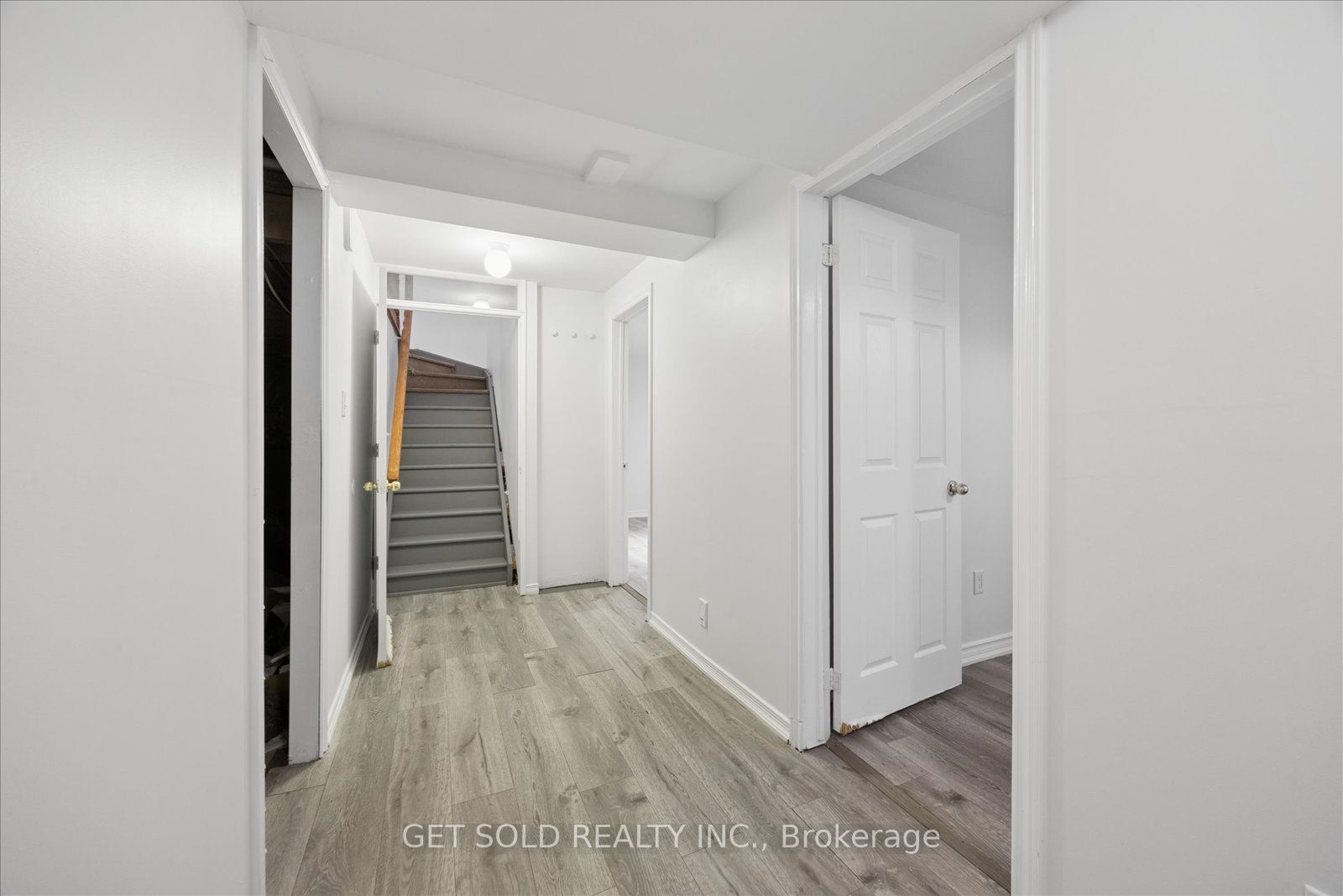16 Deerchase Road Property Photo 42