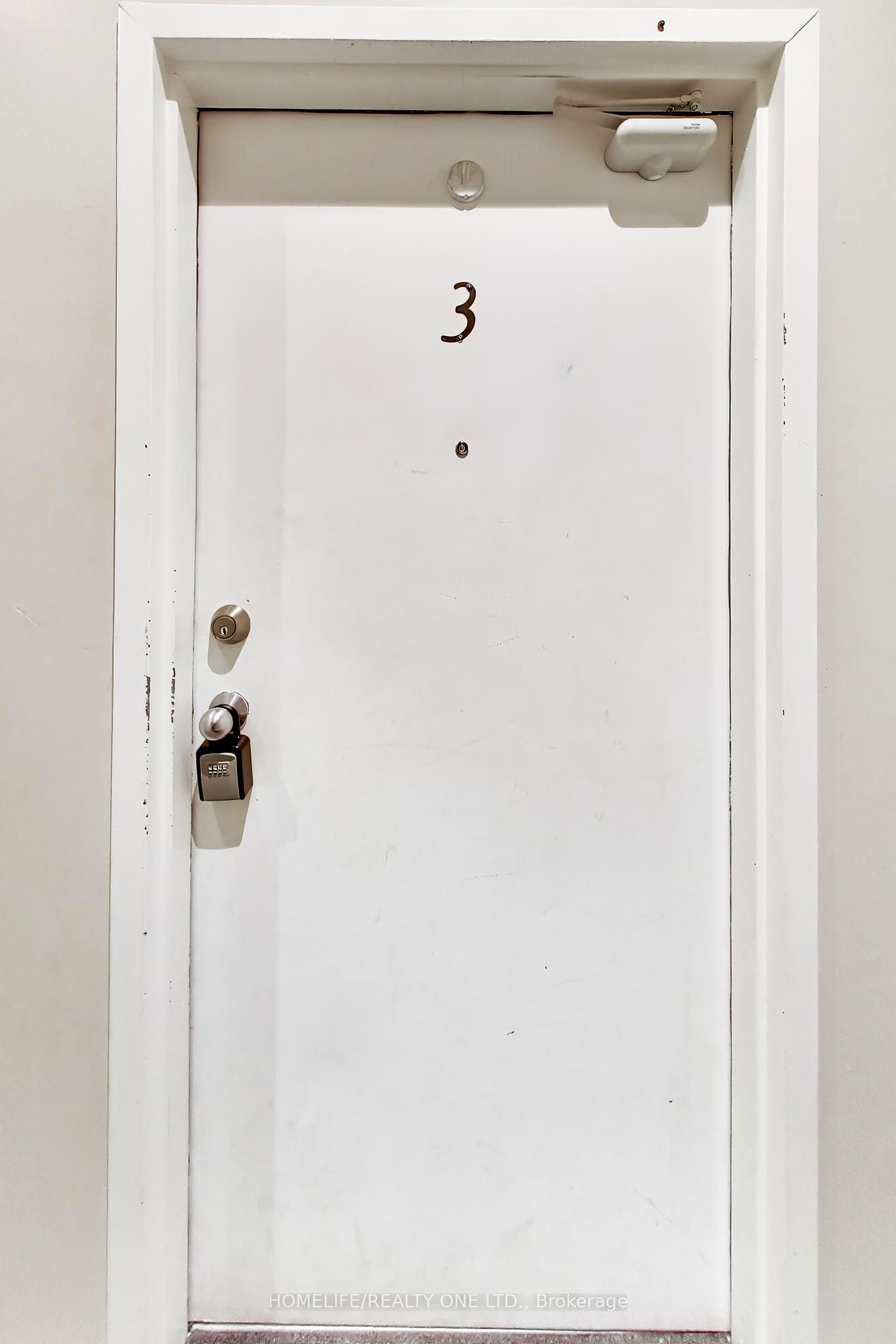 166 Broadway 3 Property Photo 5