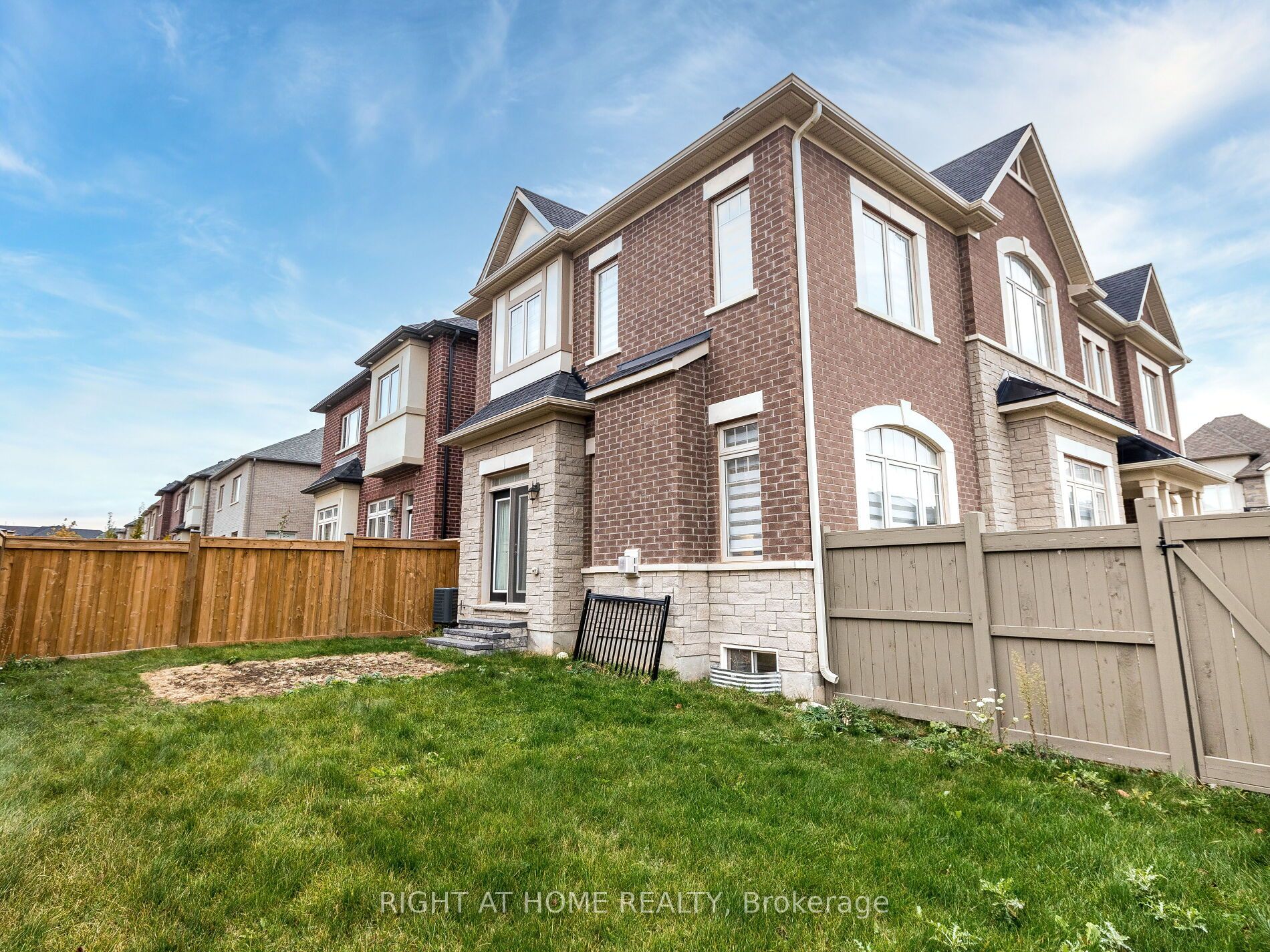 95 Viva Gardens Property Photo 49