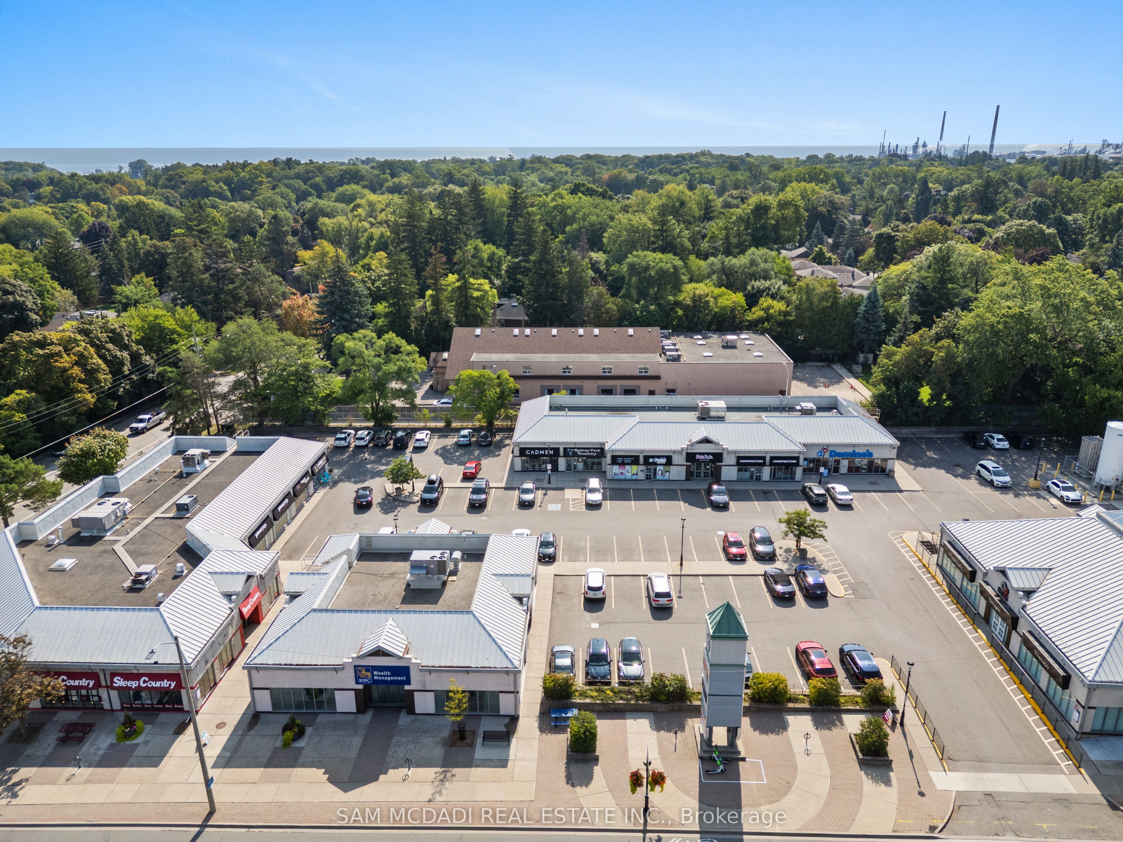 1651 Lakeshore Road W Property Photo 16