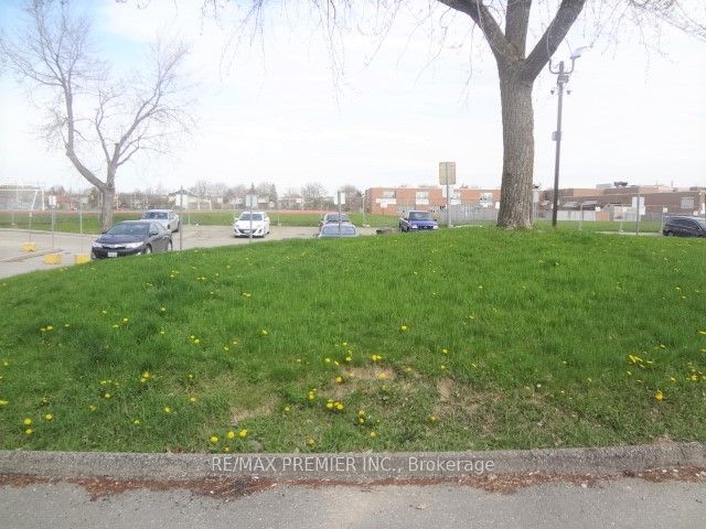 260 John Garland Boulevard 231 Property Photo 3