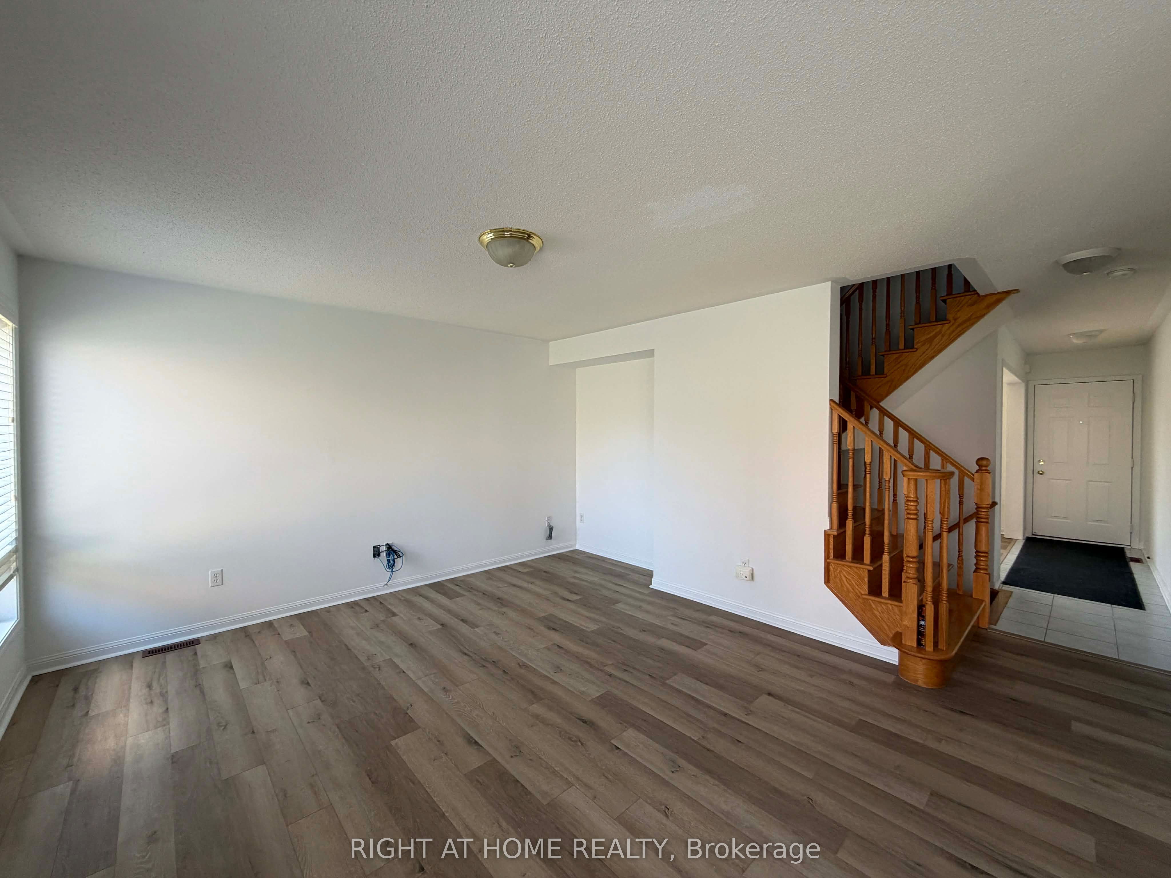 677 Irving Terrace Property Photo 7