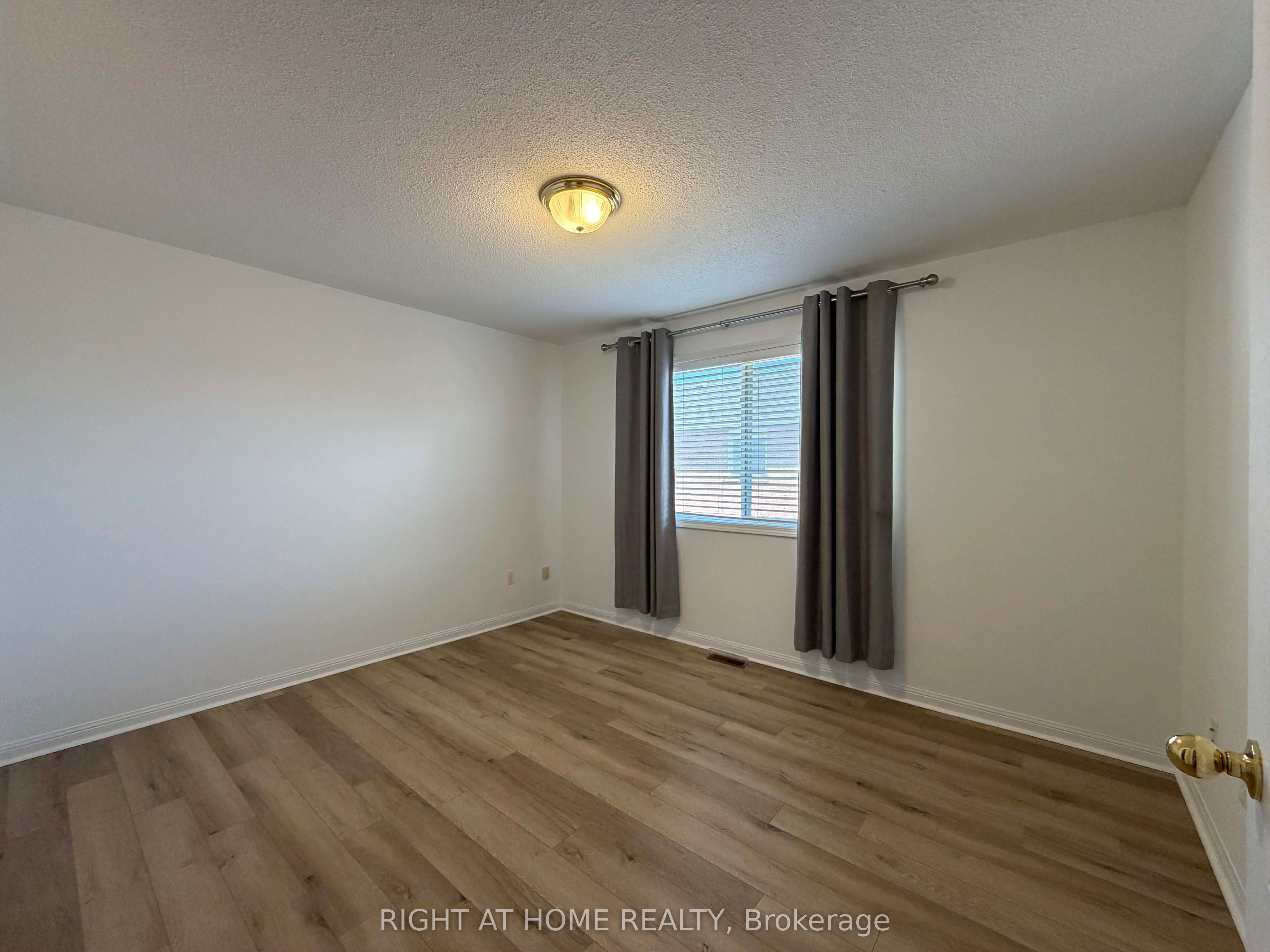 677 Irving Terrace Property Photo 17