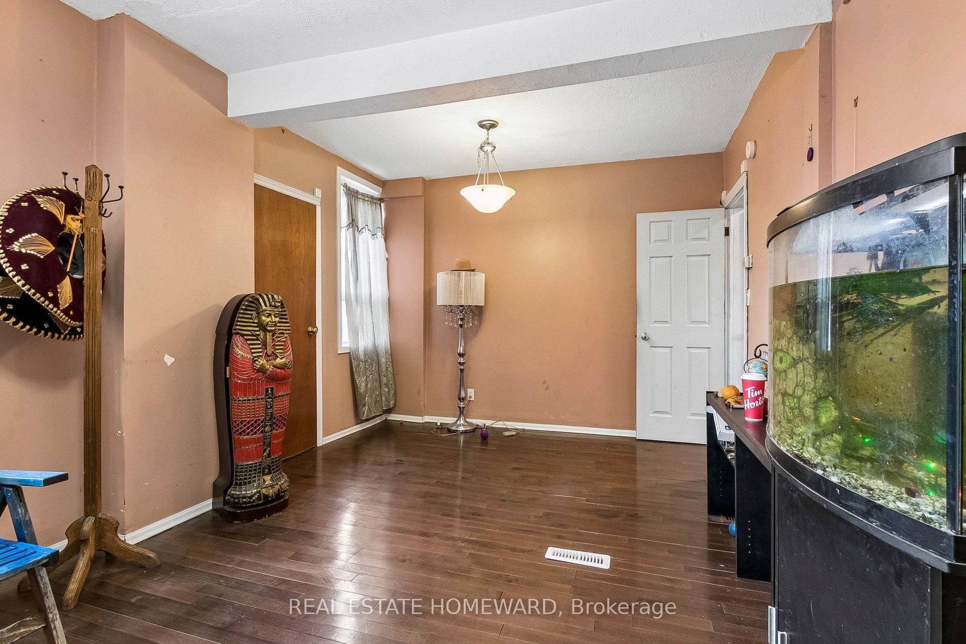 98 Via Italia Property Photo 6